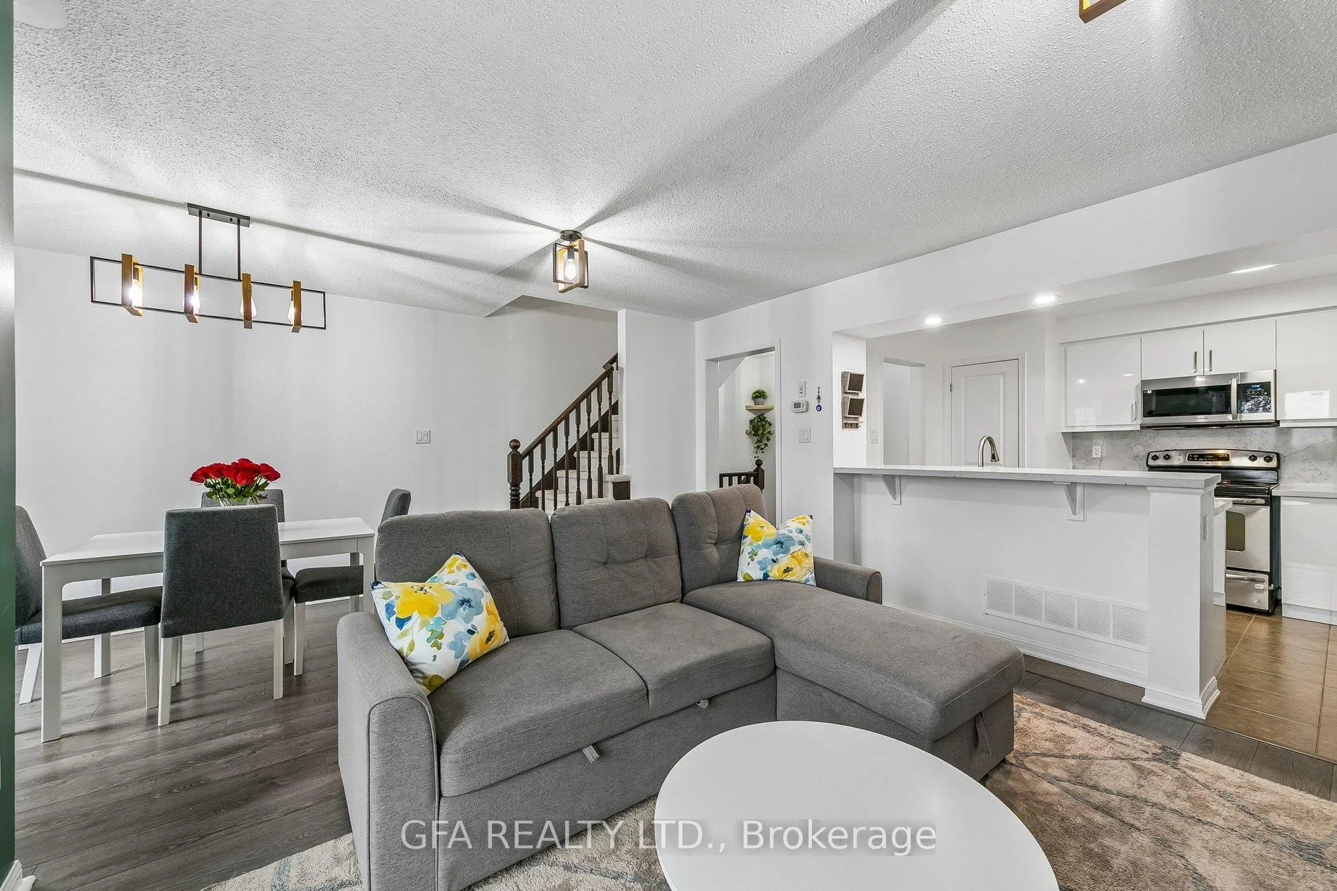 Photo 14 of 937 Nadalin Heights, Milton, Willmott — HOMEH