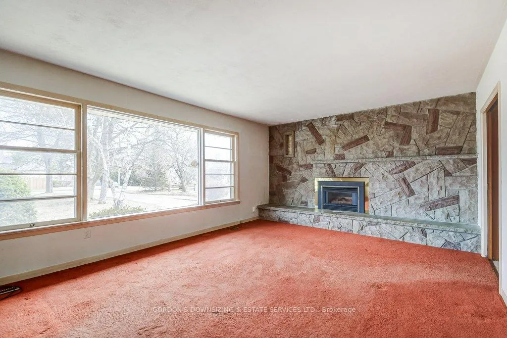 Photo 7 of 130 Confederation Street, Halton Hills, Glen Williams — HOMEH