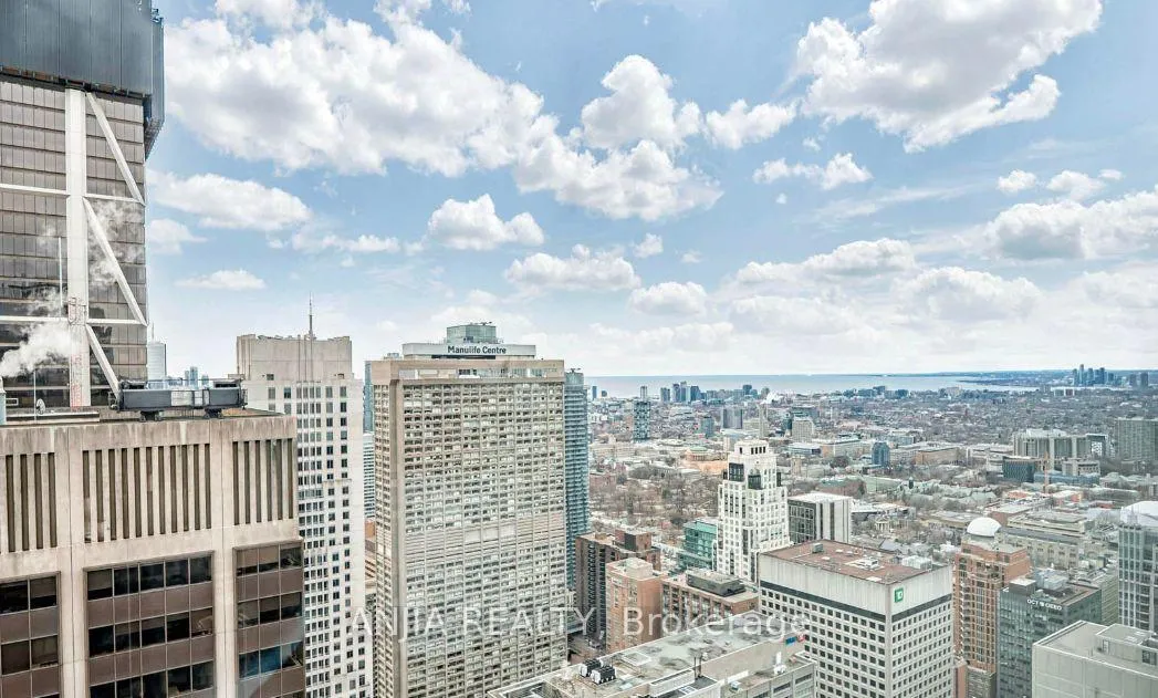 Photo 7 of Unit 4705, 8 Cumberland Street, Toronto, The Annex — HOMEH