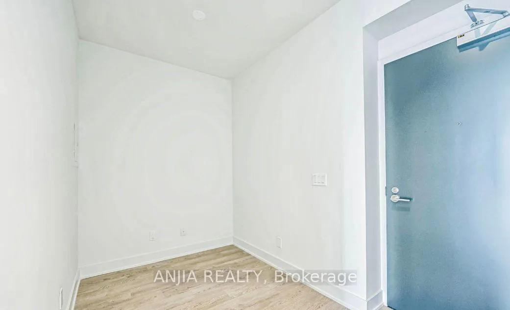 Photo 13 of Unit 4705, 8 Cumberland Street, Toronto, The Annex — HOMEH