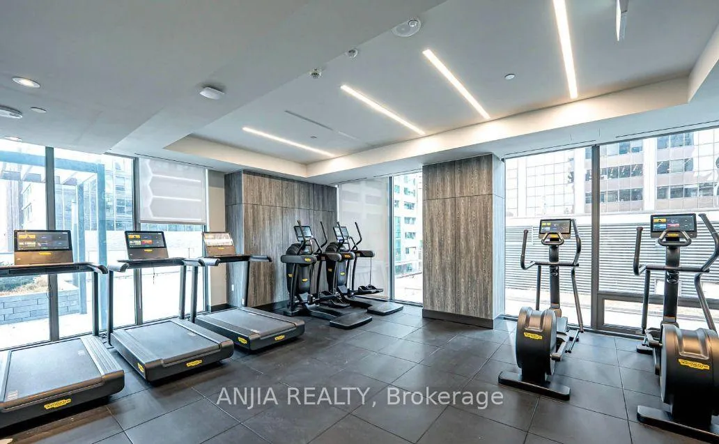 Photo 14 of Unit 4705, 8 Cumberland Street, Toronto, The Annex — HOMEH