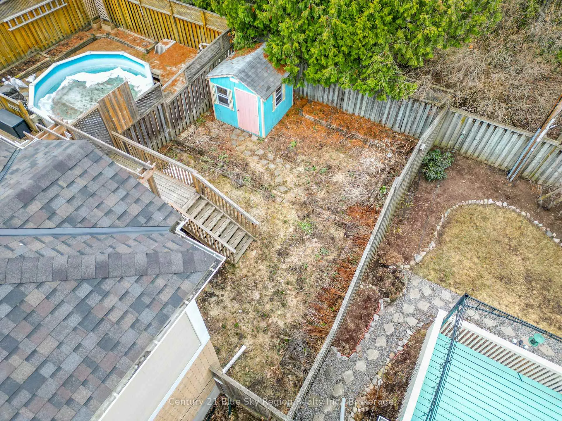 Photo 7 of 663 Tackaberry Drive, North Bay, West End — HOMEH