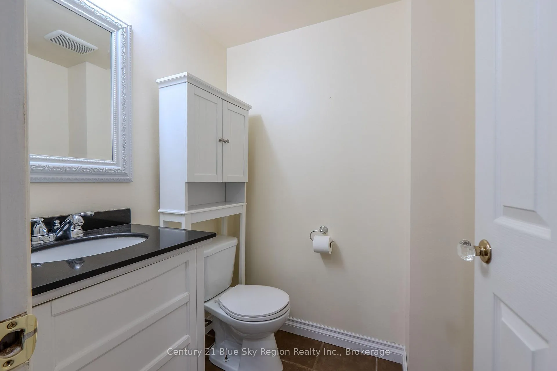 Photo 18 of 663 Tackaberry Drive, North Bay, West End — HOMEH