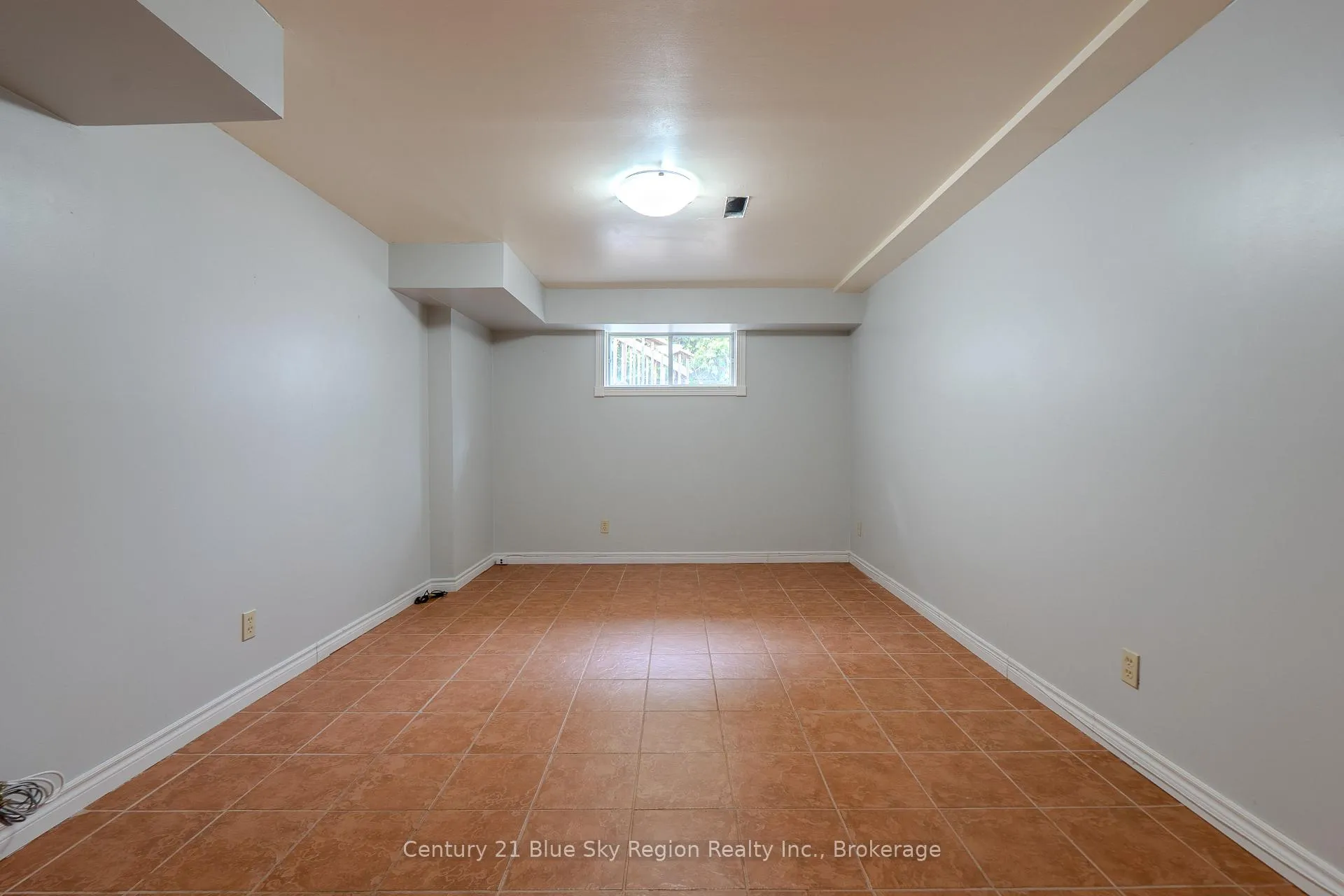 Photo 44 of 663 Tackaberry Drive, North Bay, West End — HOMEH