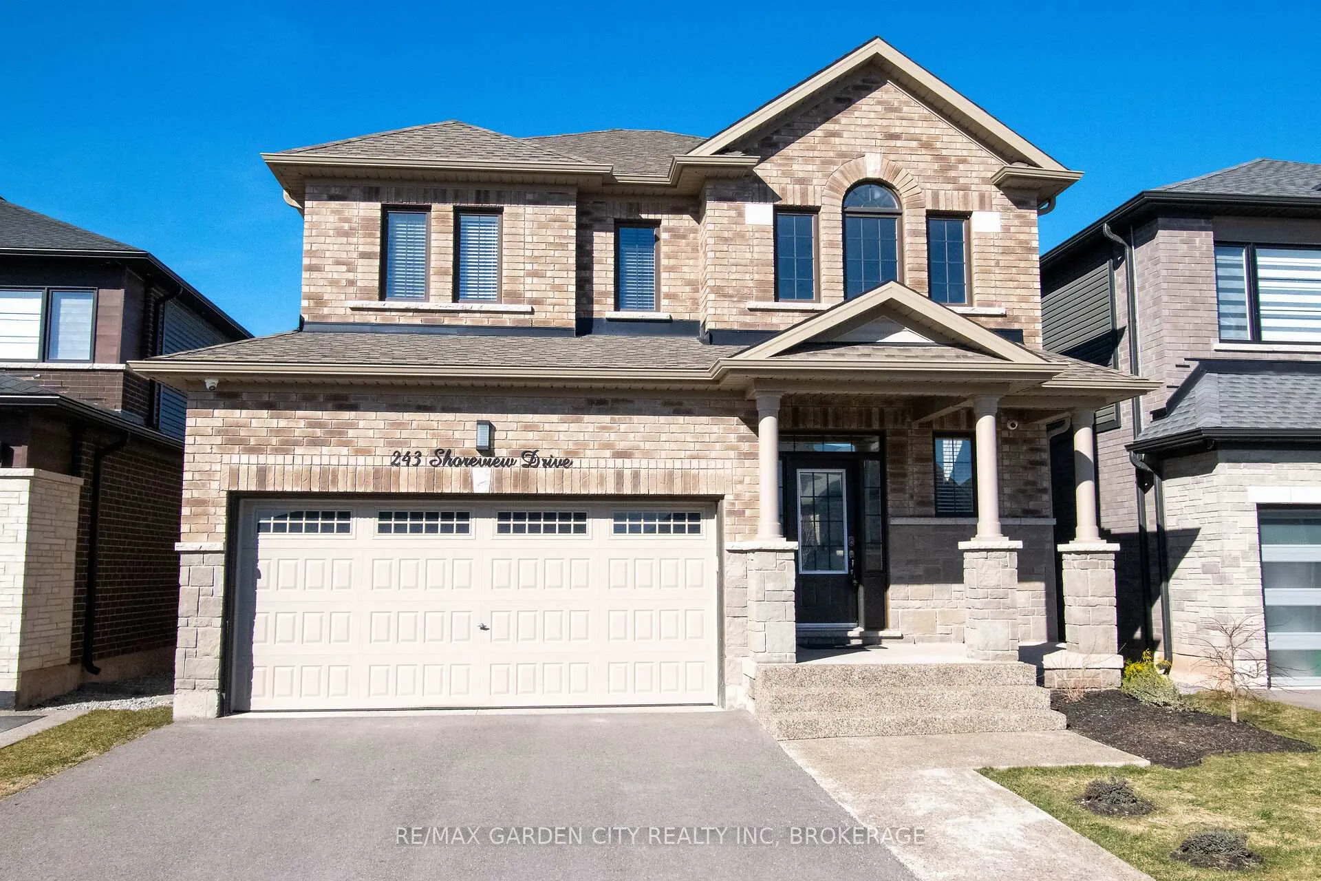 Photo 1 of 243 Shoreview Drive, Welland, Hwy 406/Welland — HOMEH