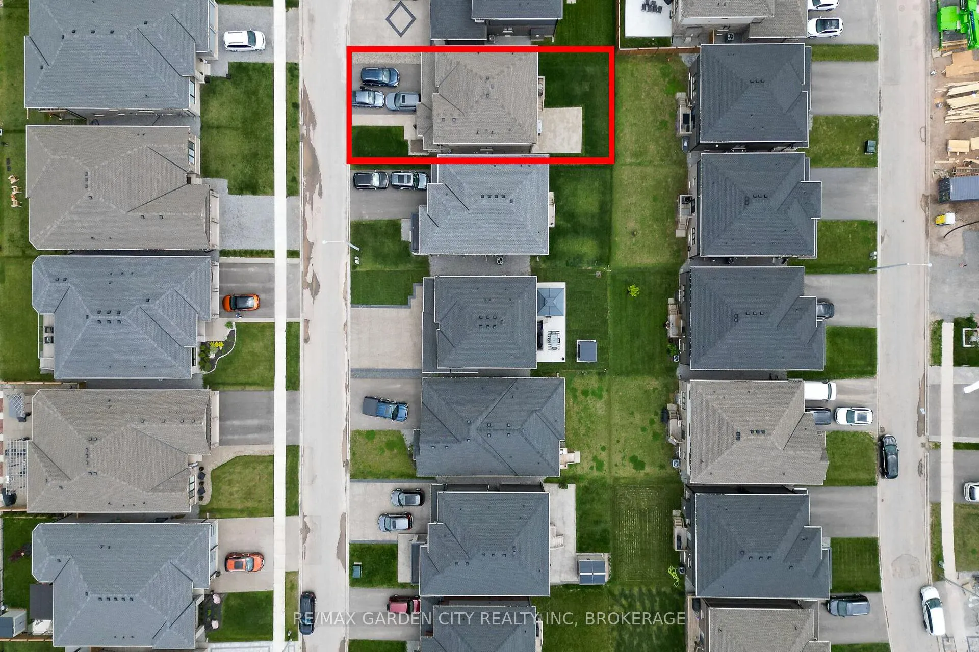 Photo 45 of 243 Shoreview Drive, Welland, Hwy 406/Welland — HOMEH