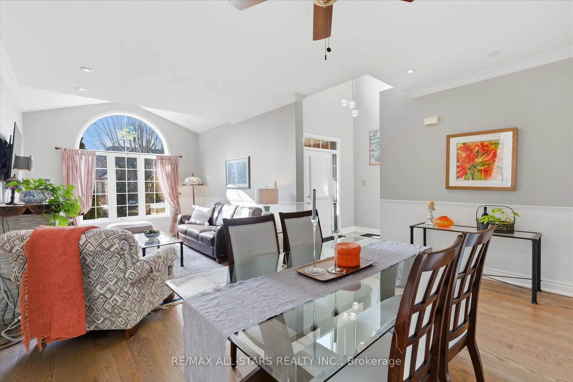 Photo 10 of 49 Rosena Lane, Uxbridge — HOMEH