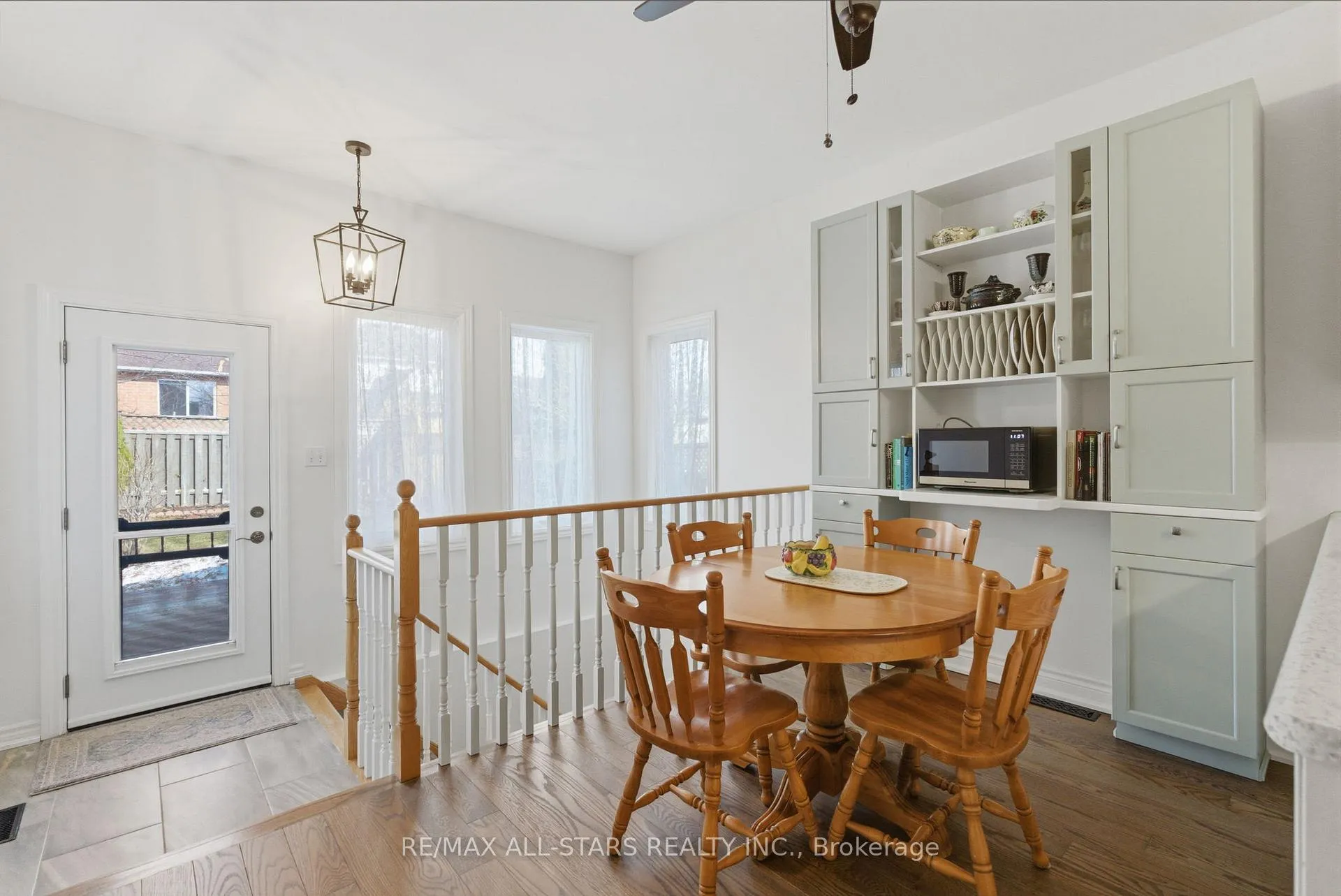 Photo 16 of 49 Rosena Lane, Uxbridge — HOMEH