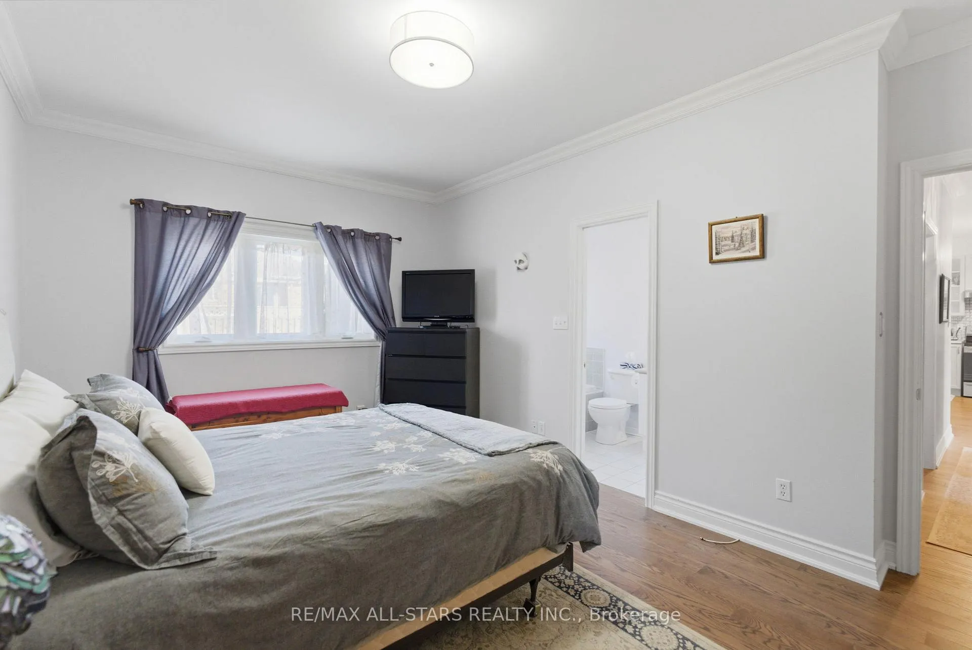 Photo 21 of 49 Rosena Lane, Uxbridge — HOMEH