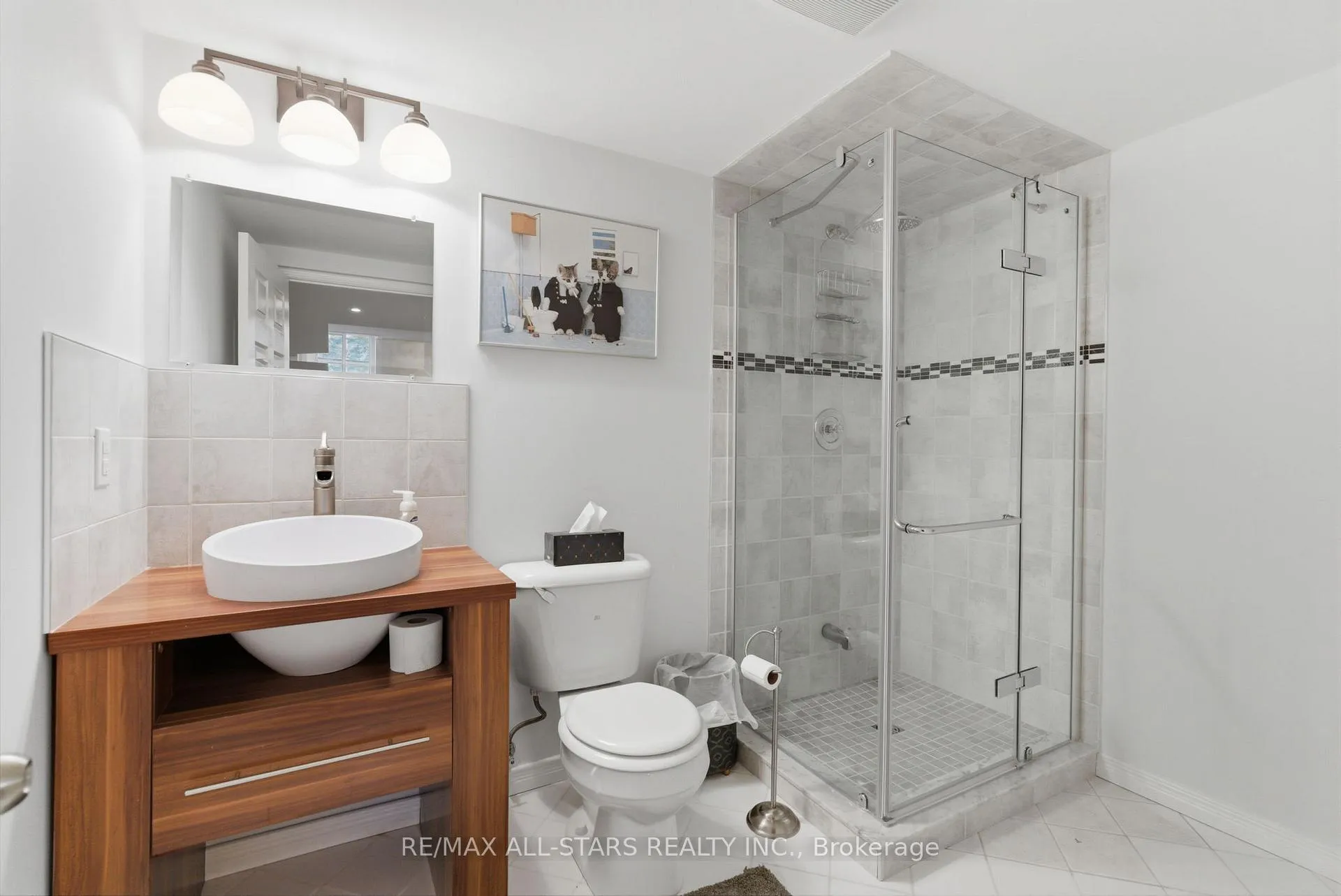 Photo 42 of 49 Rosena Lane, Uxbridge — HOMEH