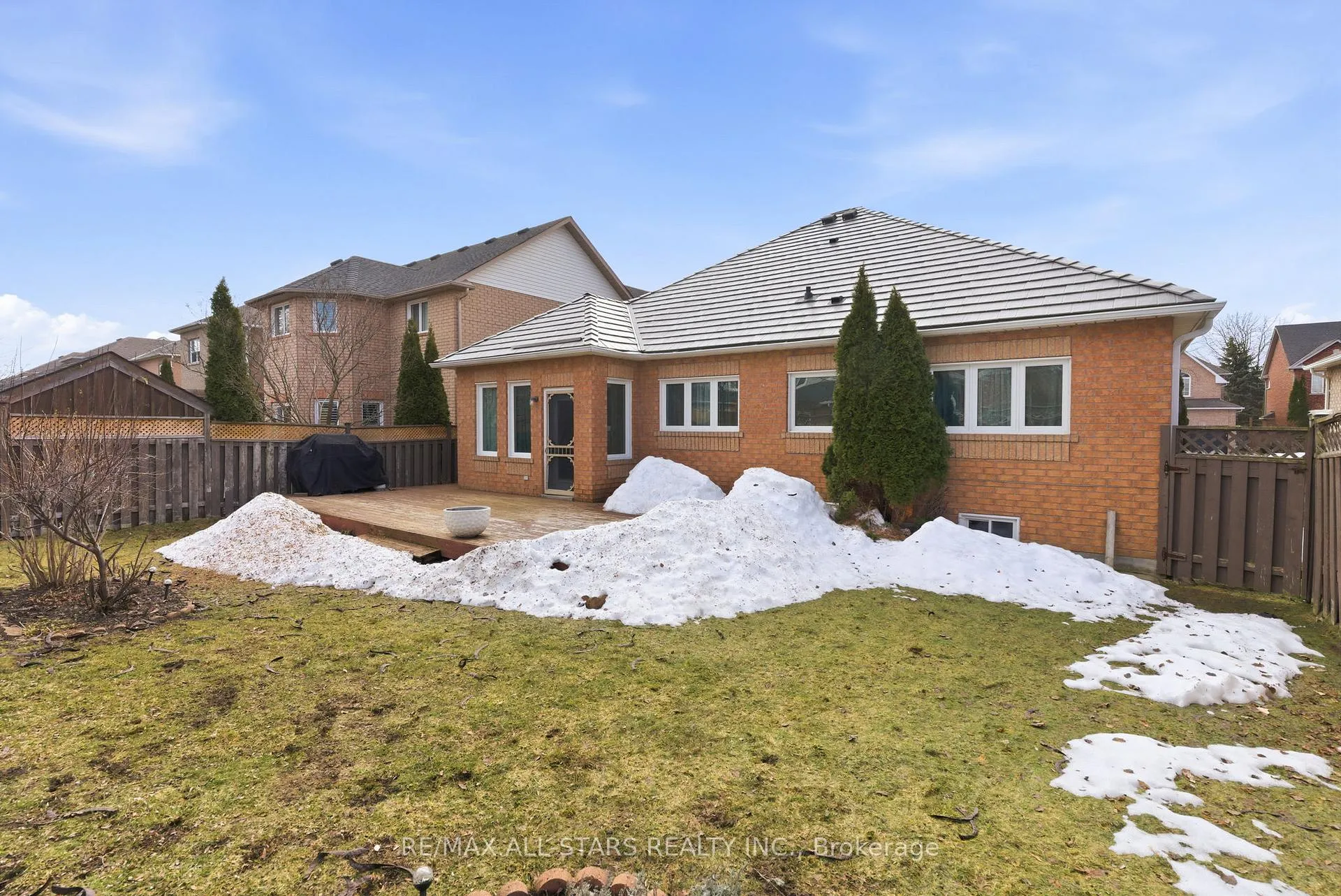 Photo 44 of 49 Rosena Lane, Uxbridge — HOMEH
