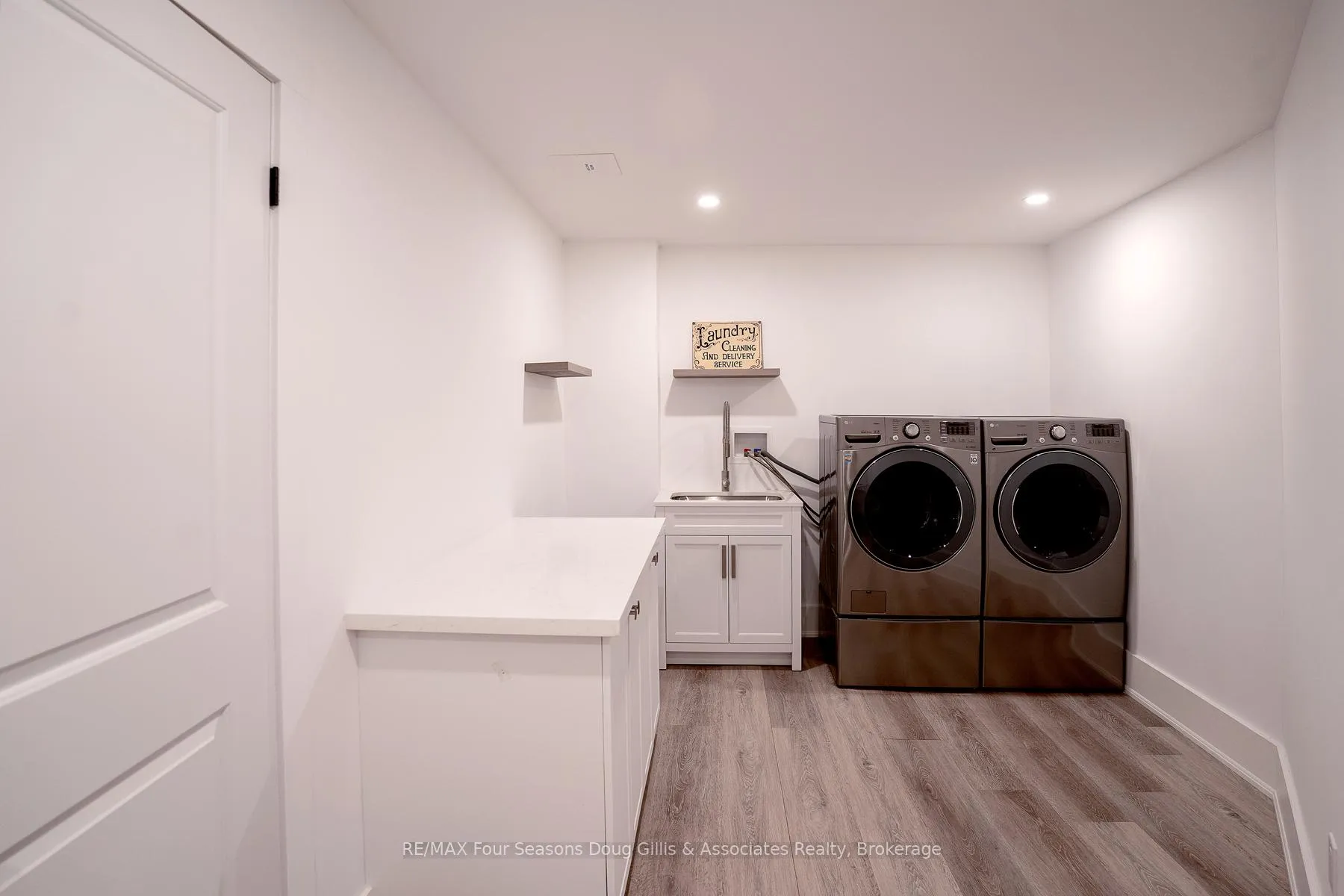 Photo 15 of 44 Hughes Street, Collingwood — HOMEH