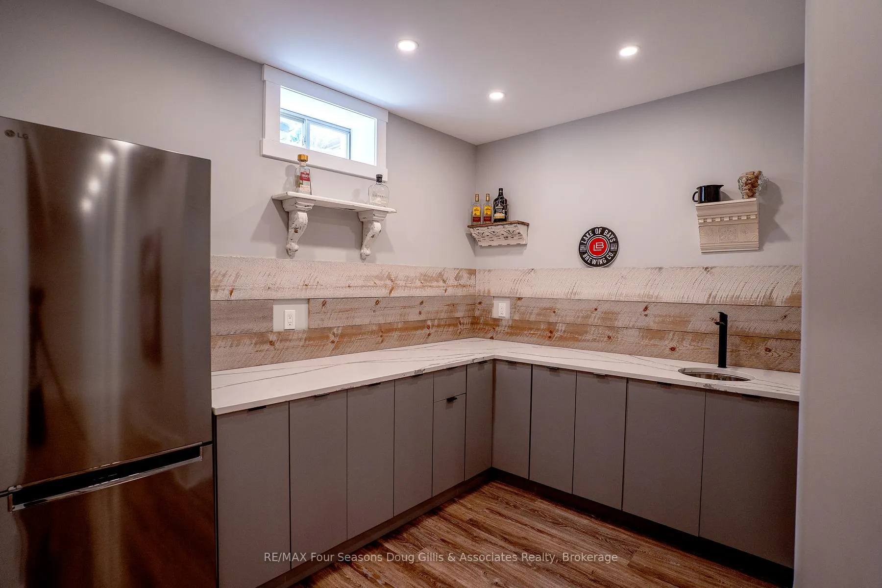 Photo 25 of 44 Hughes Street, Collingwood — HOMEH