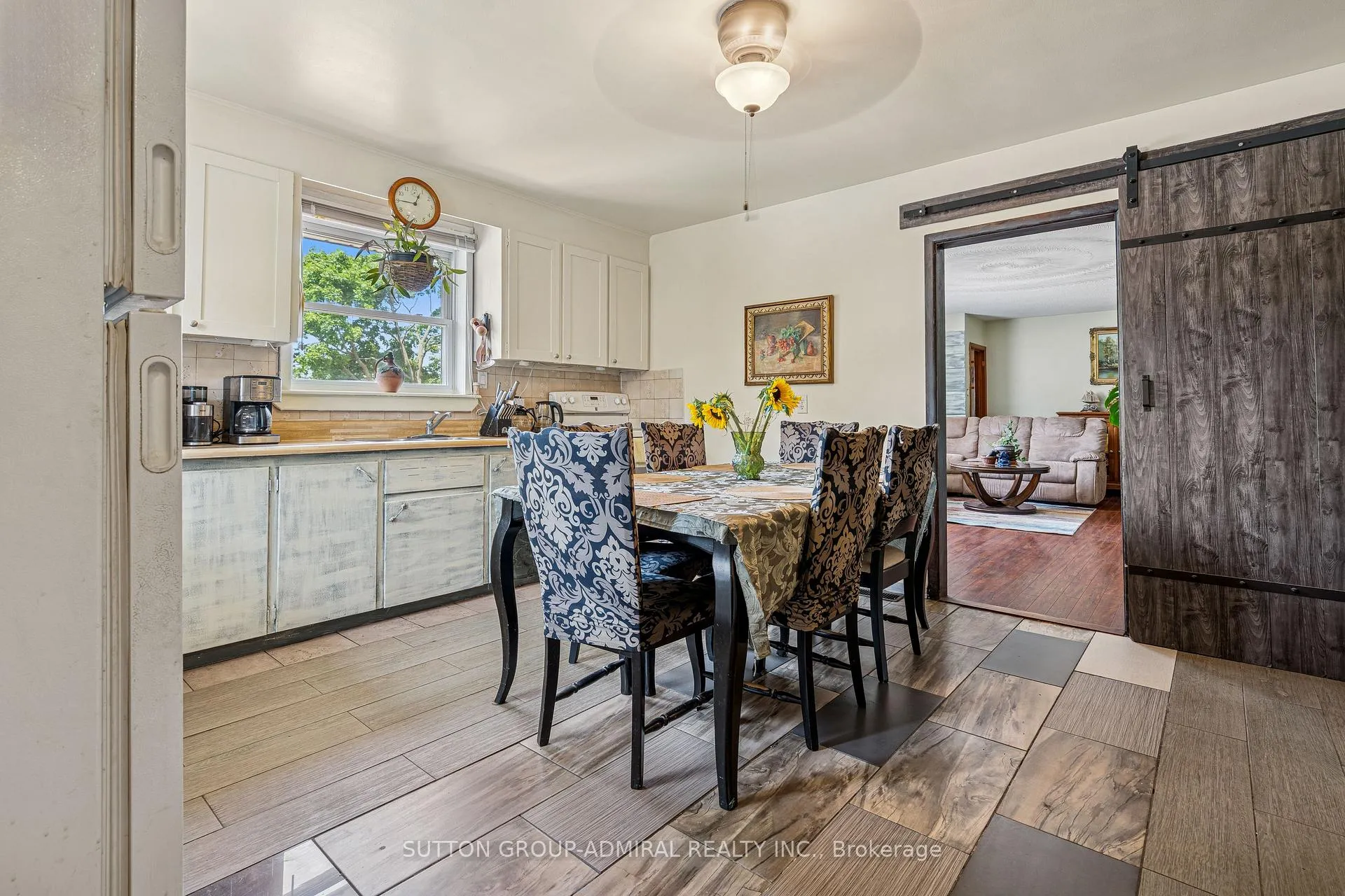Photo 48 of 499 York Street, Brock, Beaverton — HOMEH