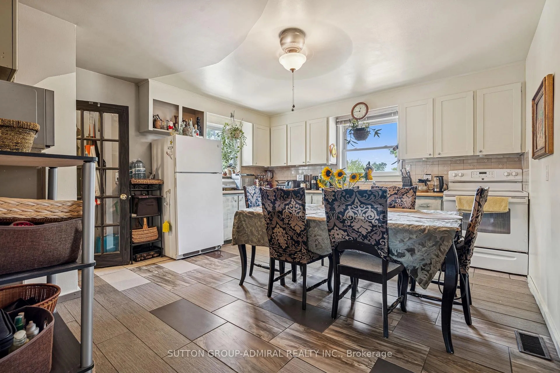 Photo 49 of 499 York Street, Brock, Beaverton — HOMEH