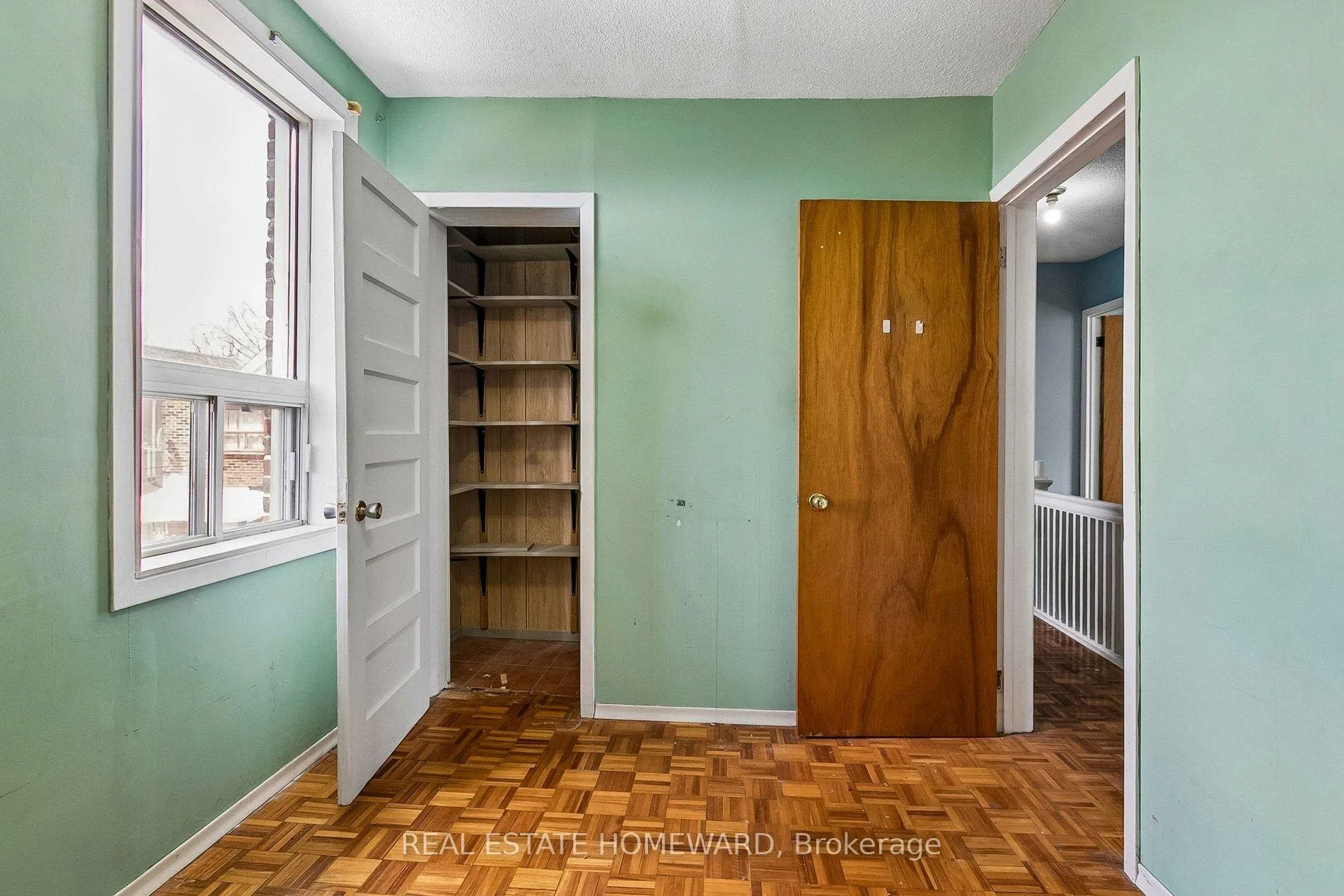 Photo 19 of 98 Via Italia, Toronto, Corso Italia-Davenport — HOMEH