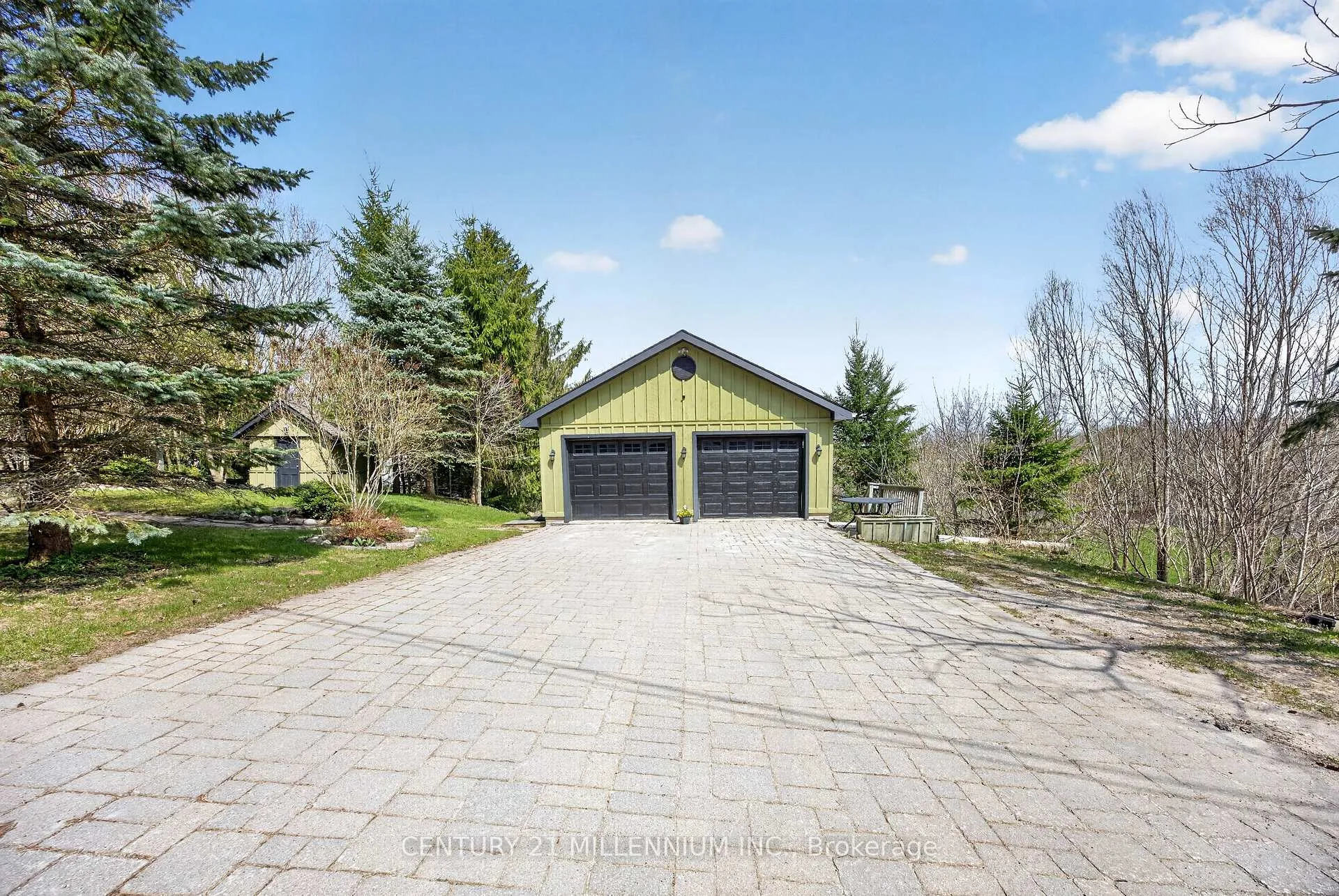Photo 7 of 10 Mill Street, Amaranth, Rural Amaranth — HOMEH