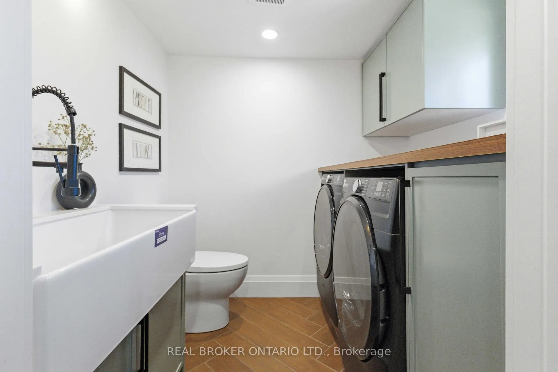 Photo 26 of 54 Moberly Avenue, Toronto, Woodbine Corridor — HOMEH