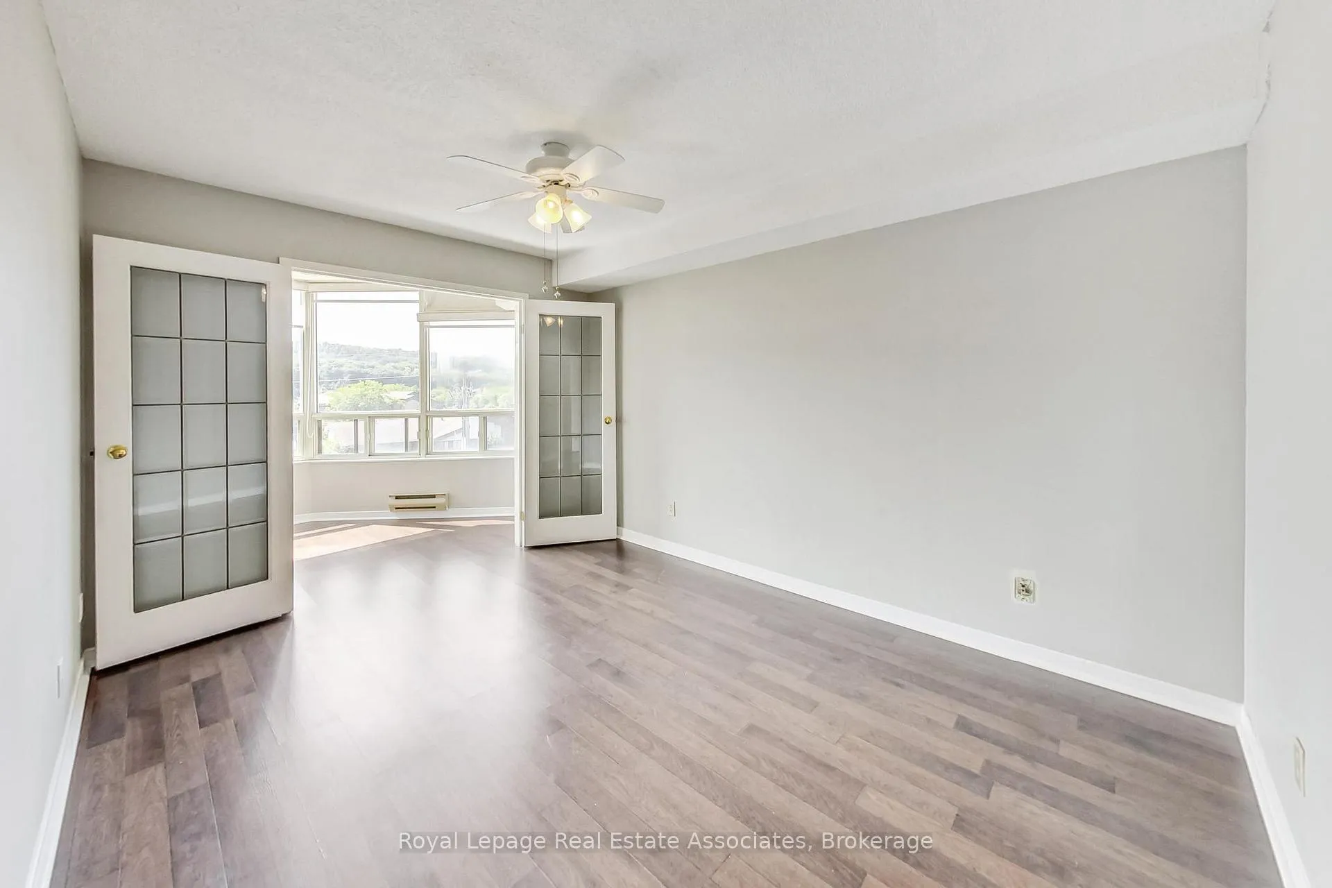 Photo 25 of Unit 501, 495 Highway 8, Hamilton, Stoney Creek — HOMEH