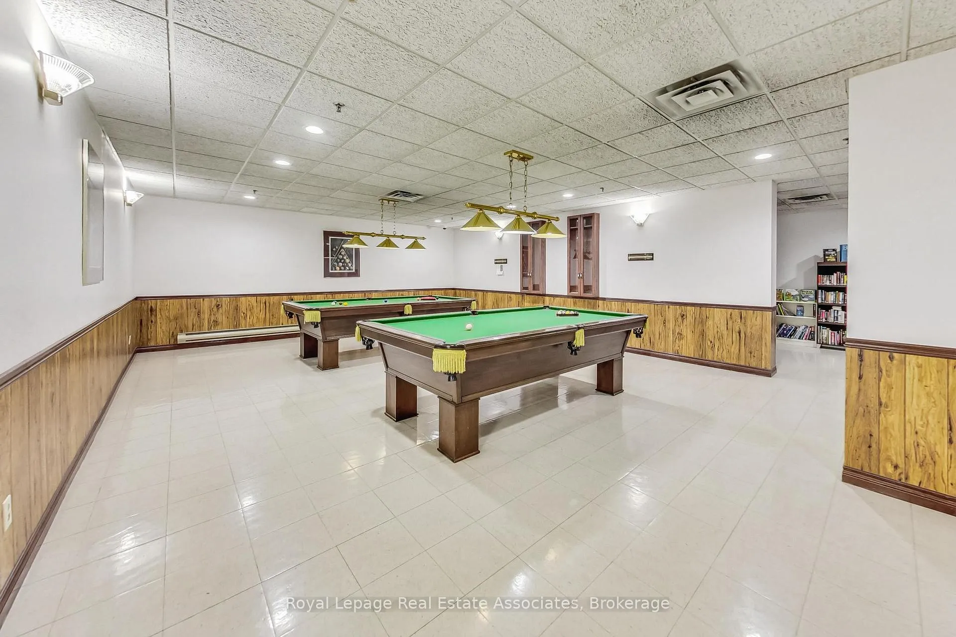 Photo 34 of Unit 501, 495 Highway 8, Hamilton, Stoney Creek — HOMEH