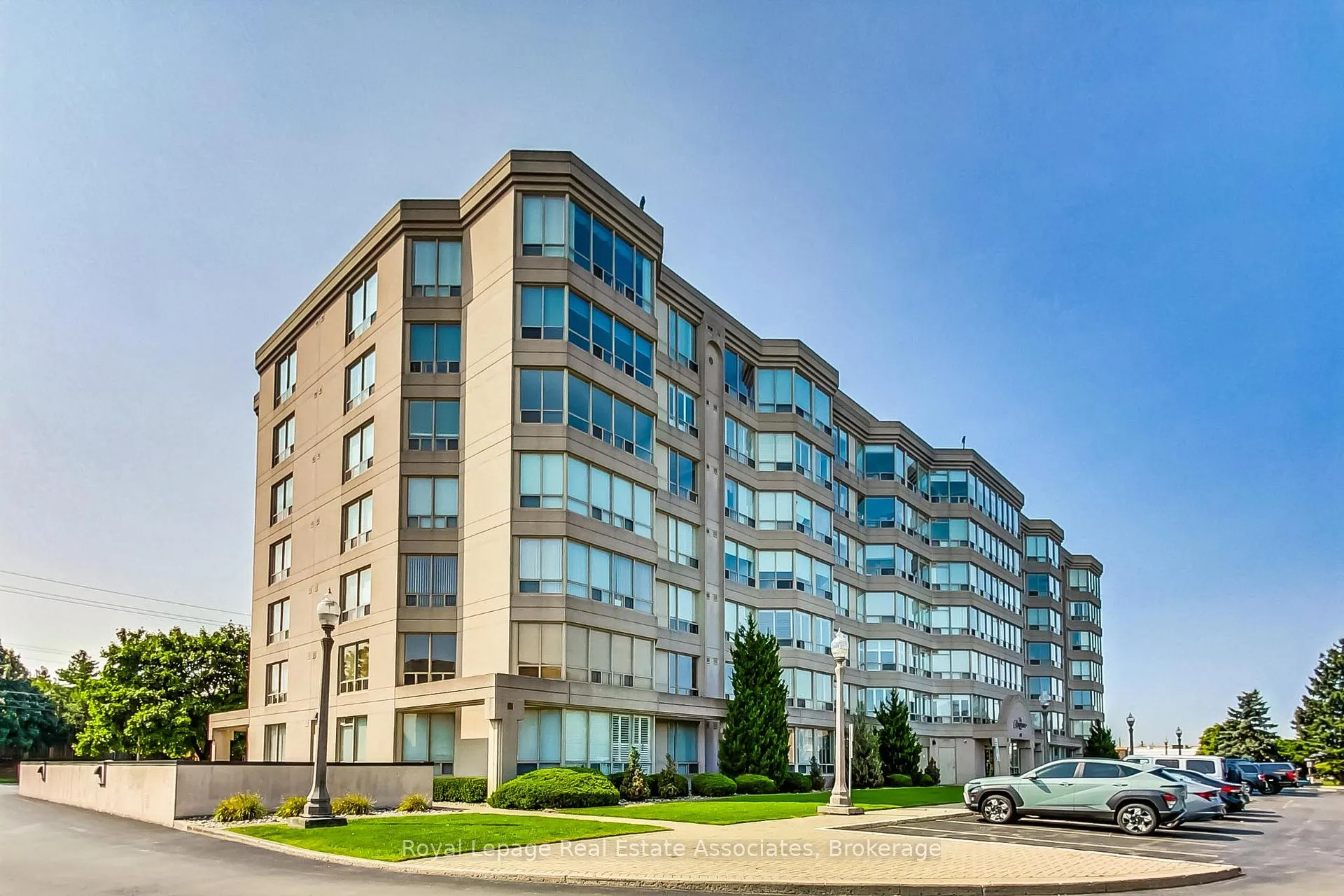 Photo 39 of Unit 501, 495 Highway 8, Hamilton, Stoney Creek — HOMEH