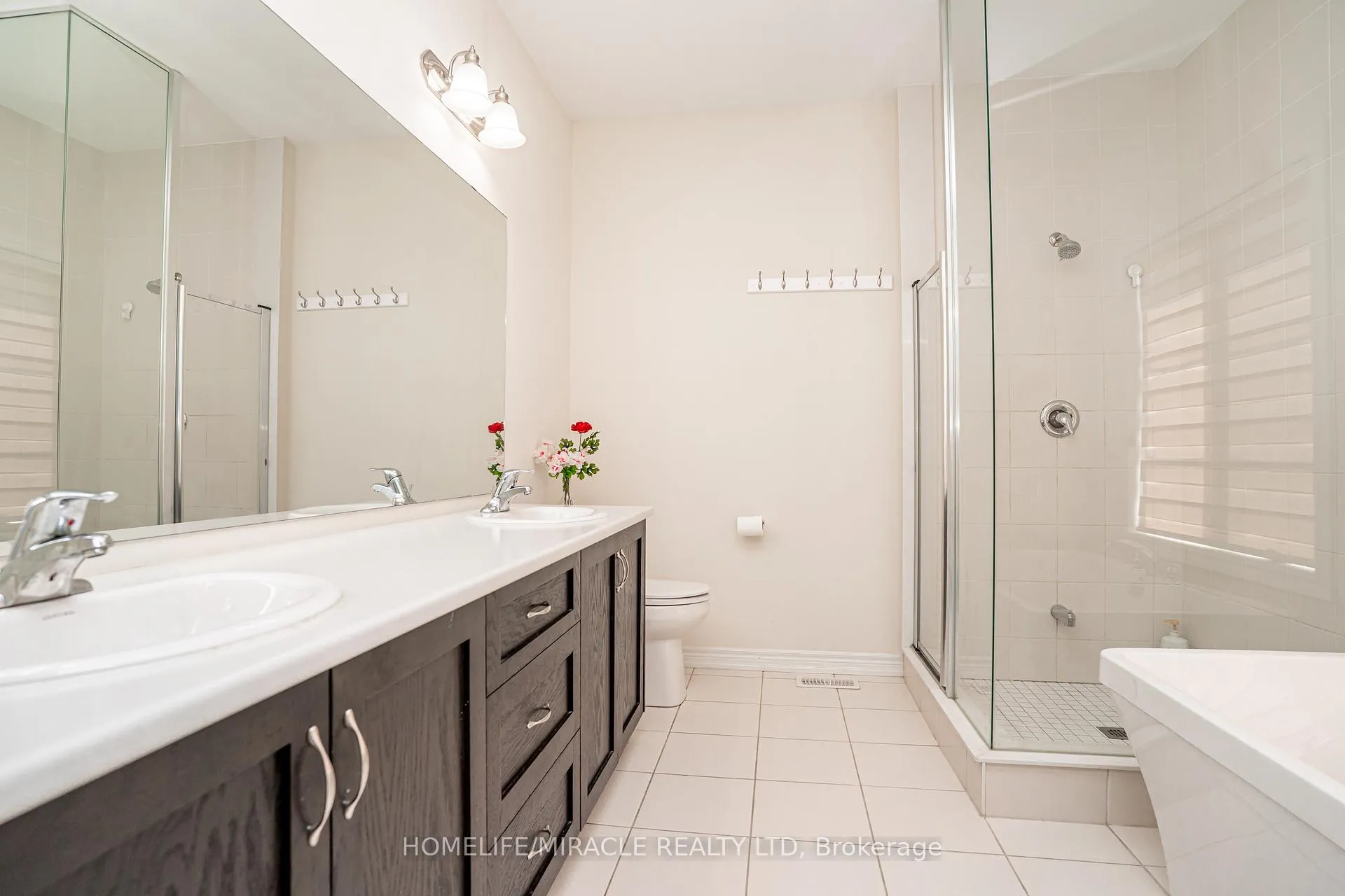 Photo 28 of 57 Brent Stephens Way, Brampton, Northwest Brampton — HOMEH