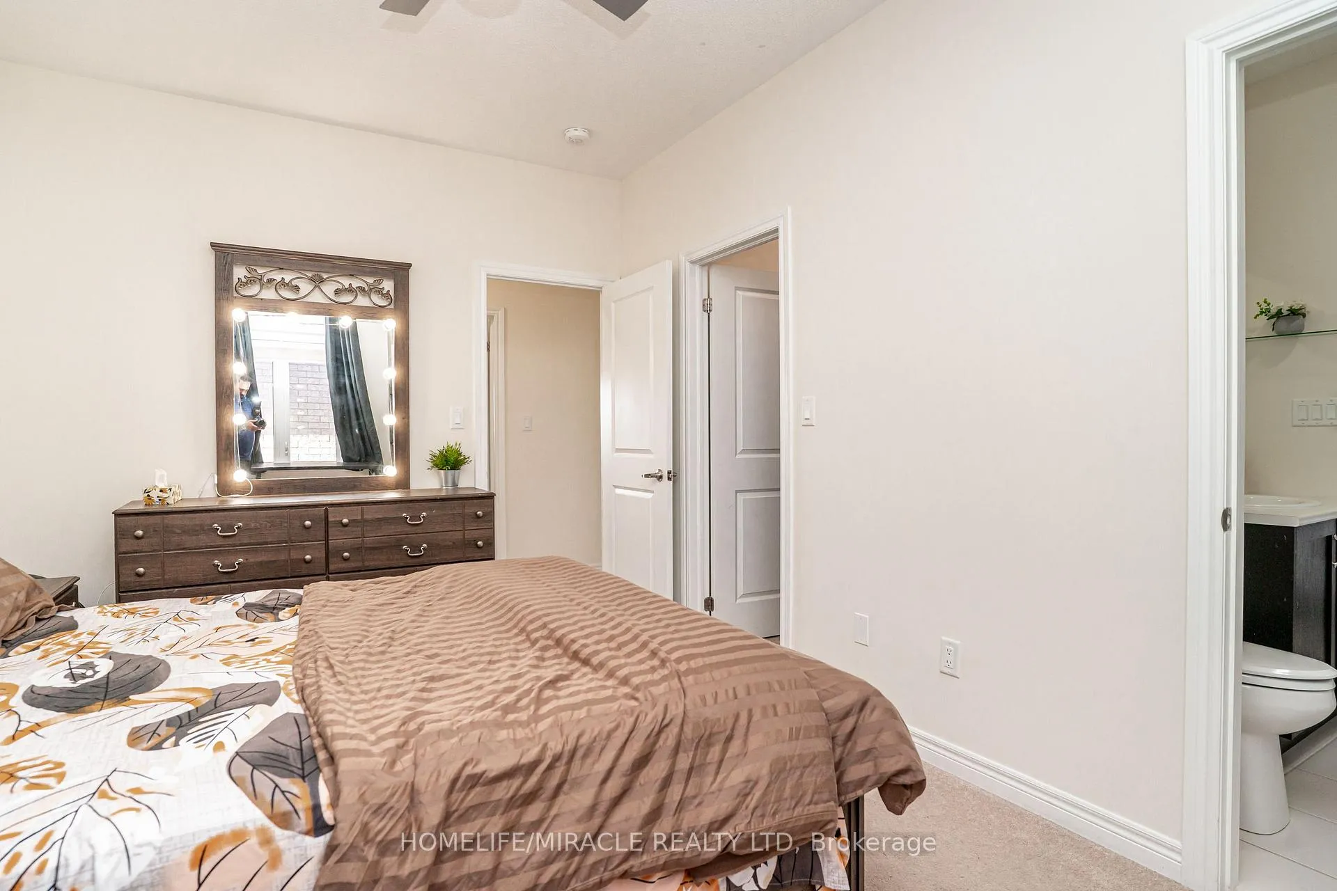 Photo 35 of 57 Brent Stephens Way, Brampton, Northwest Brampton — HOMEH