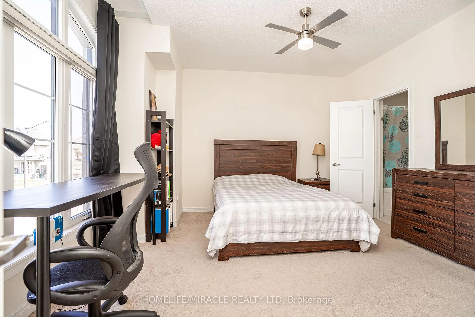 Photo 37 of 57 Brent Stephens Way, Brampton, Northwest Brampton — HOMEH
