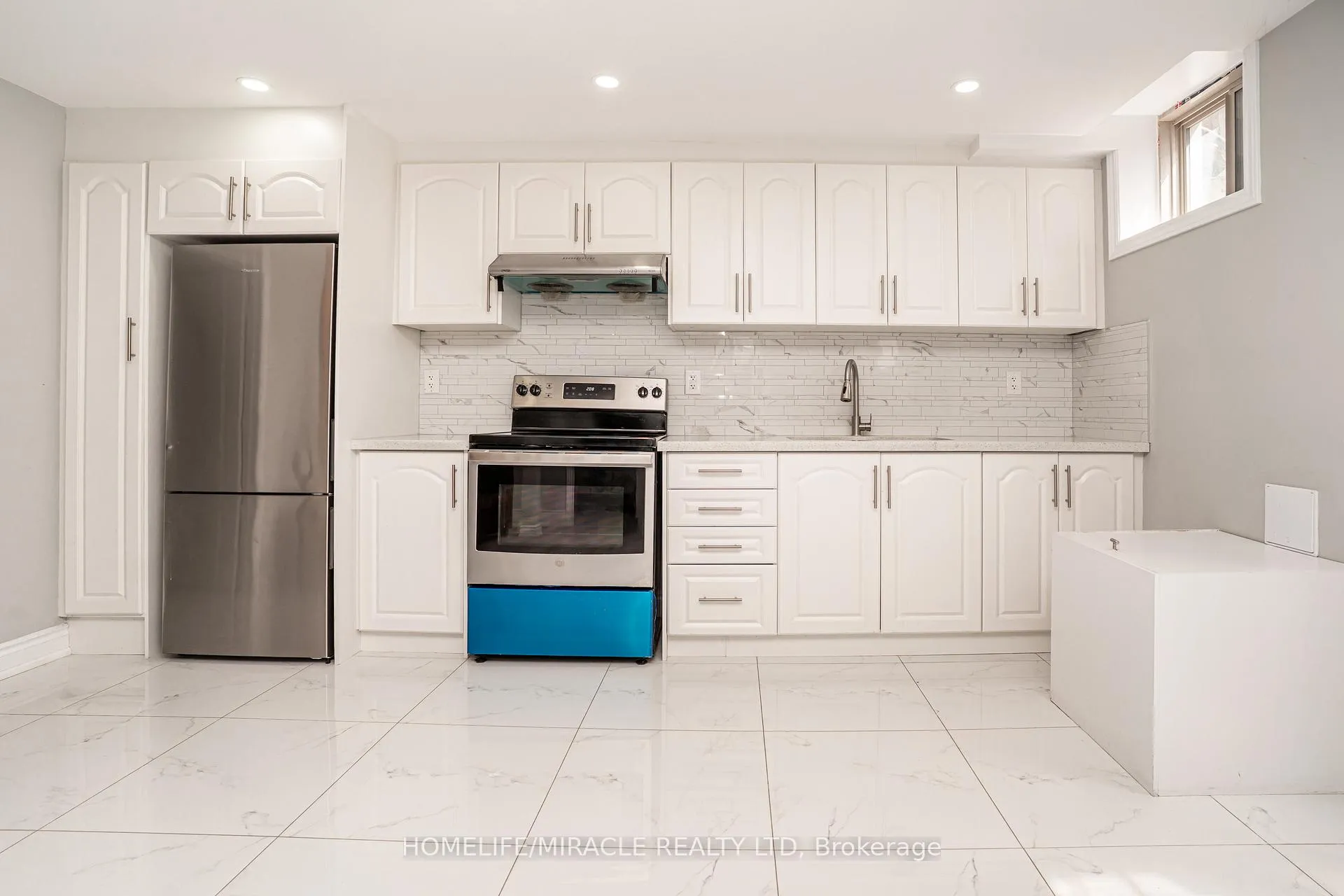 Photo 41 of 57 Brent Stephens Way, Brampton, Northwest Brampton — HOMEH