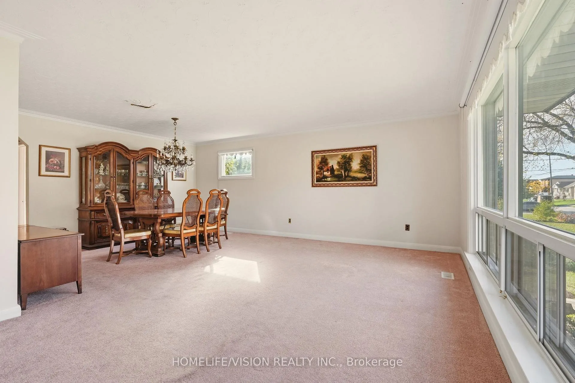 Photo 55 of 239 Epsom Downs Drive, North York, Downsview-Roding-CFB — HOMEH
