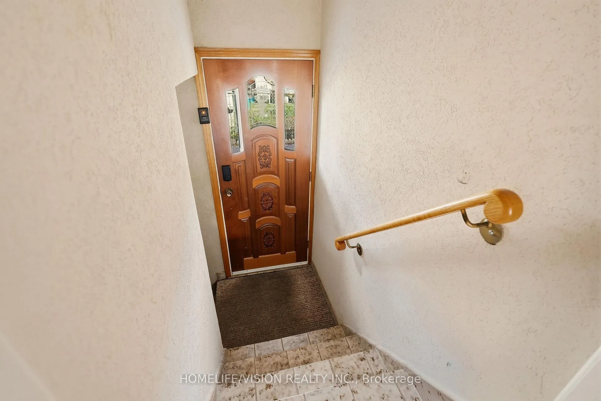 Photo 33 of 239 Epsom Downs Drive, North York, Downsview-Roding-CFB — HOMEH