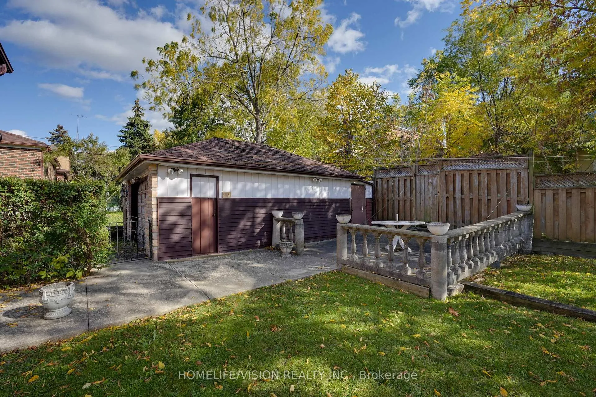 Photo 50 of 239 Epsom Downs Drive, North York, Downsview-Roding-CFB — HOMEH