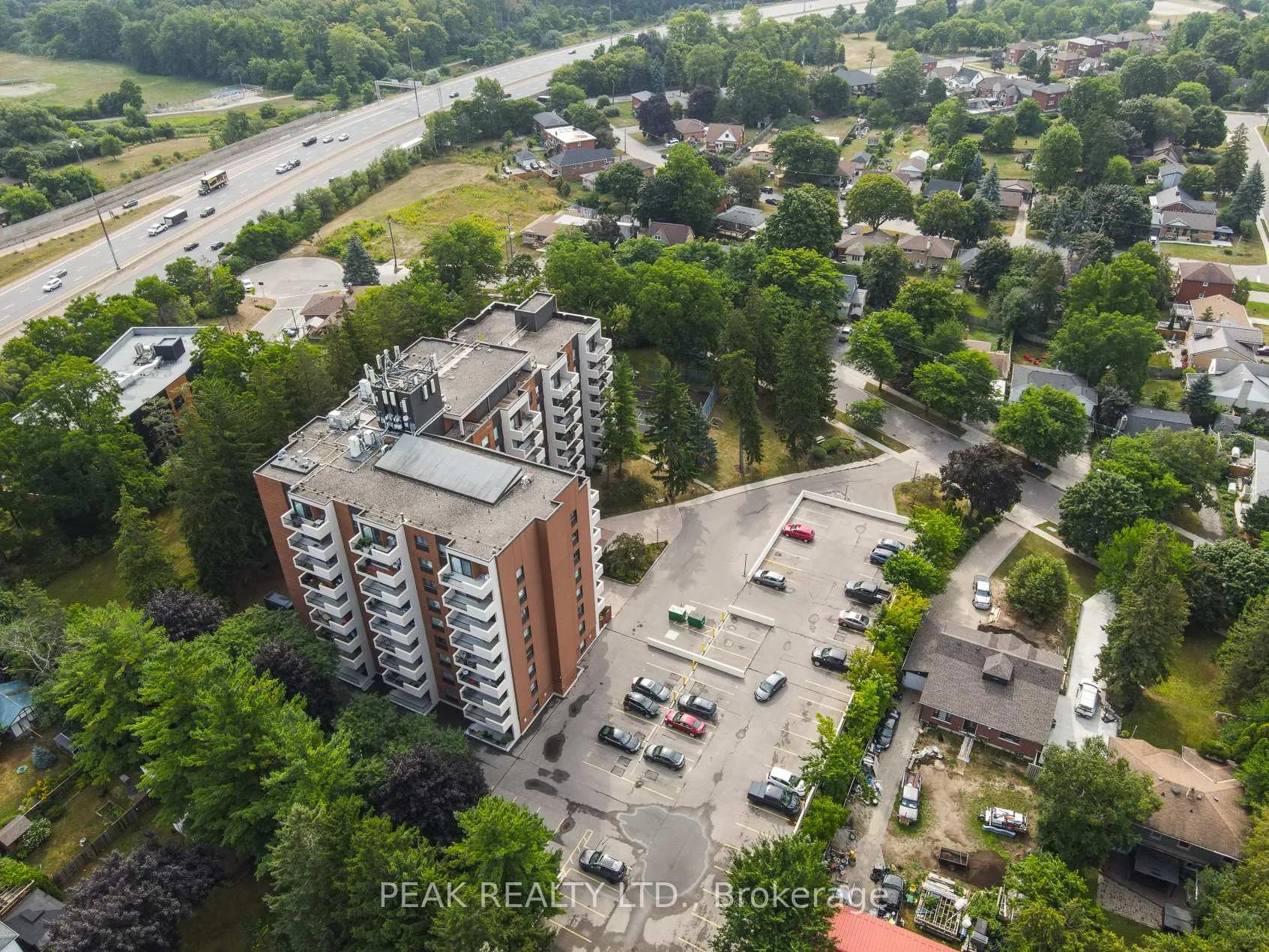 Photo 12 of Unit 807, 260 Sheldon Avenue N, Kitchener — HOMEH