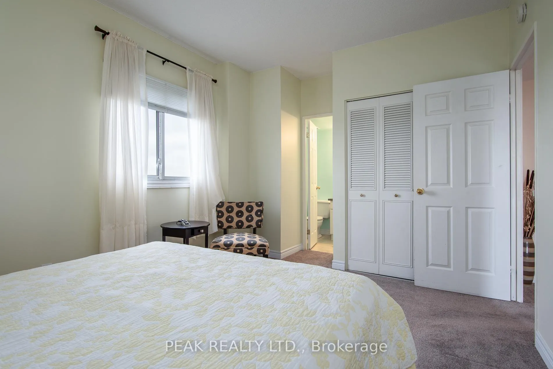 Photo 19 of Unit 807, 260 Sheldon Avenue N, Kitchener — HOMEH