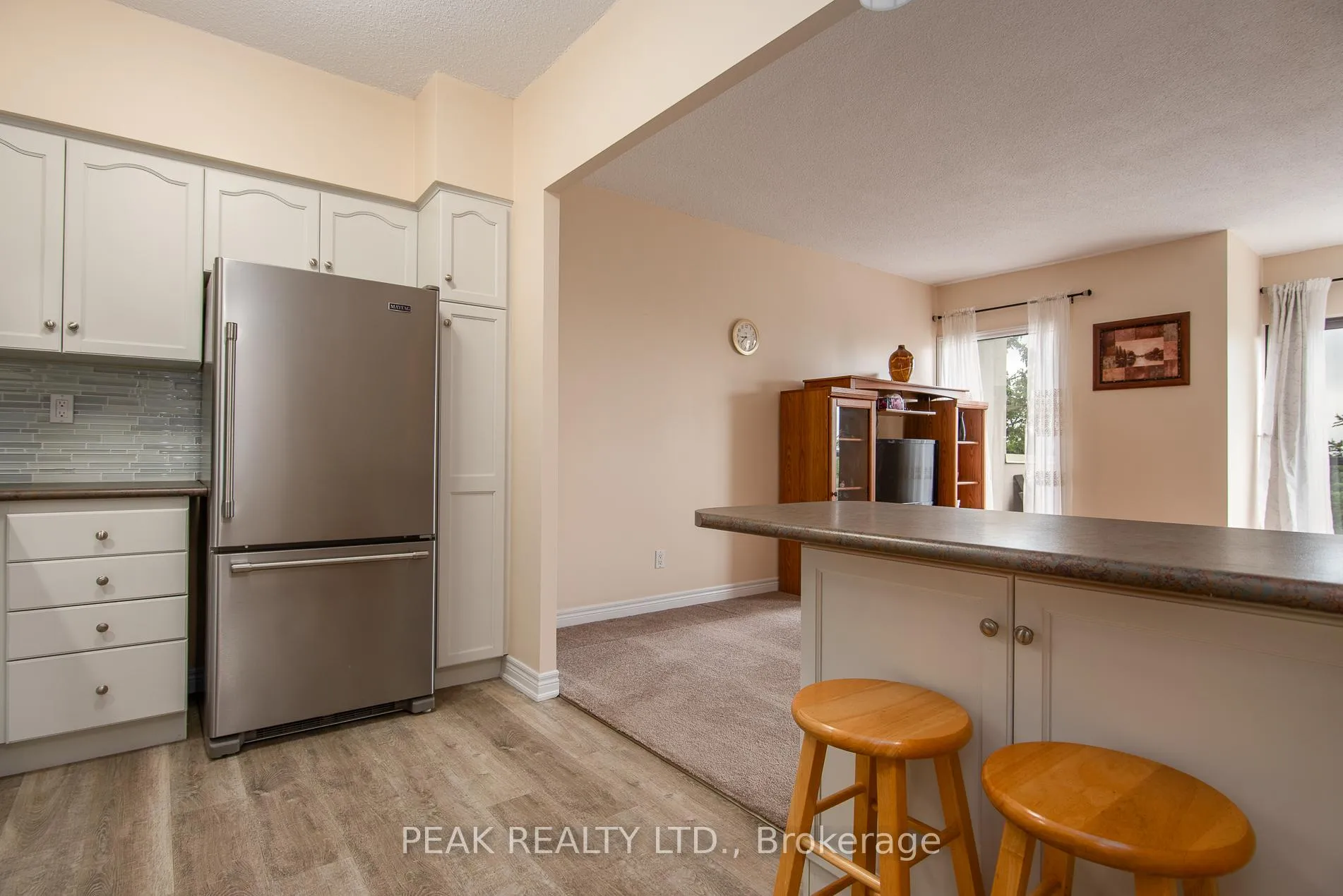 Photo 26 of Unit 807, 260 Sheldon Avenue N, Kitchener — HOMEH
