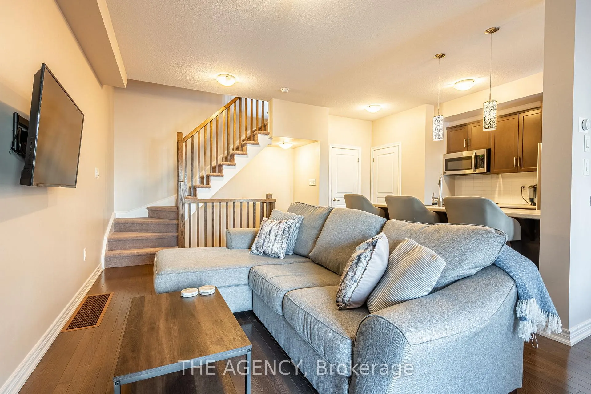 Photo 15 of Unit 24, 215 Dundas Street E, Hamilton, Waterdown — HOMEH