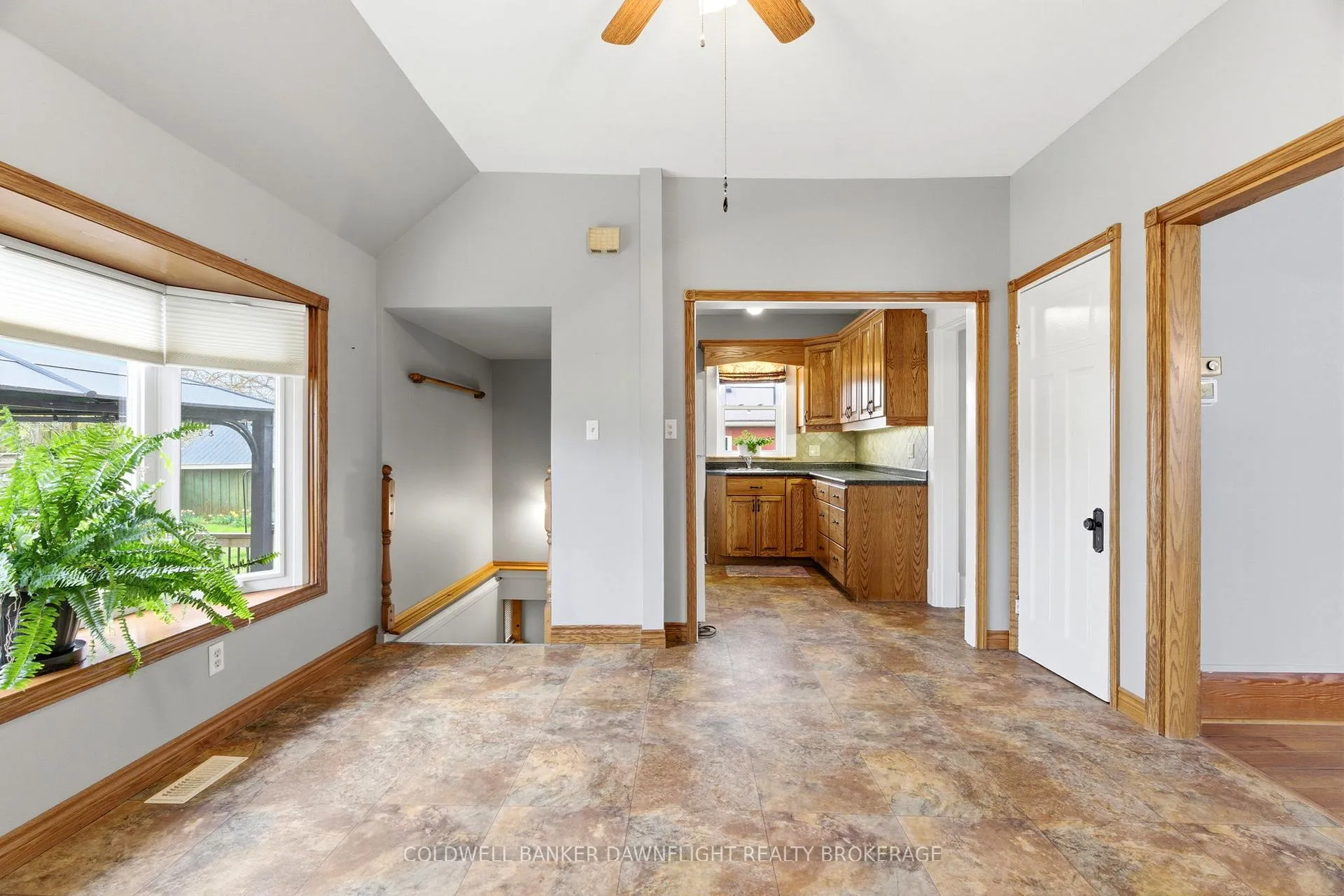 Photo 16 of 484 Carling Street, South Huron, Exeter — HOMEH