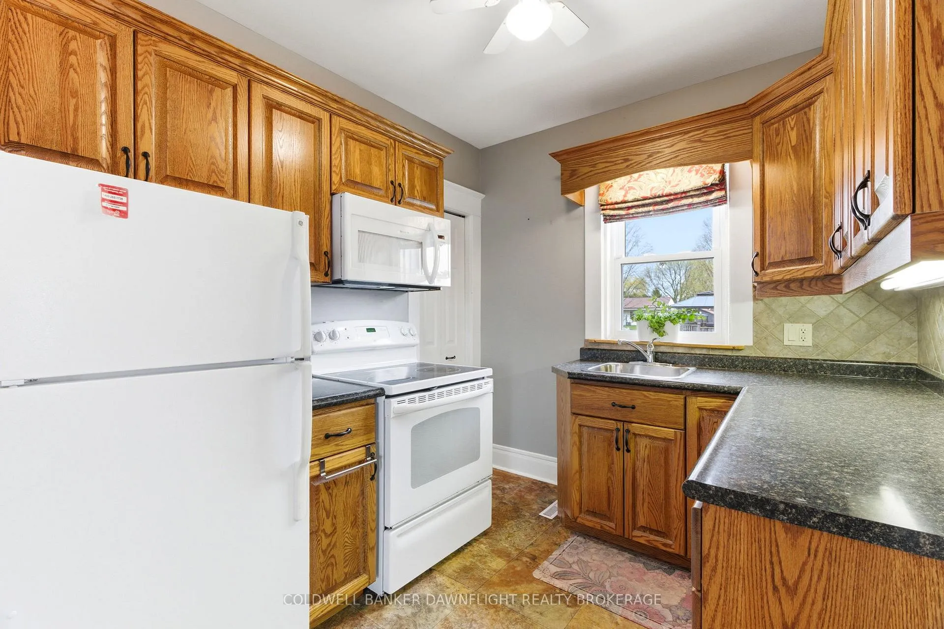 Photo 19 of 484 Carling Street, South Huron, Exeter — HOMEH