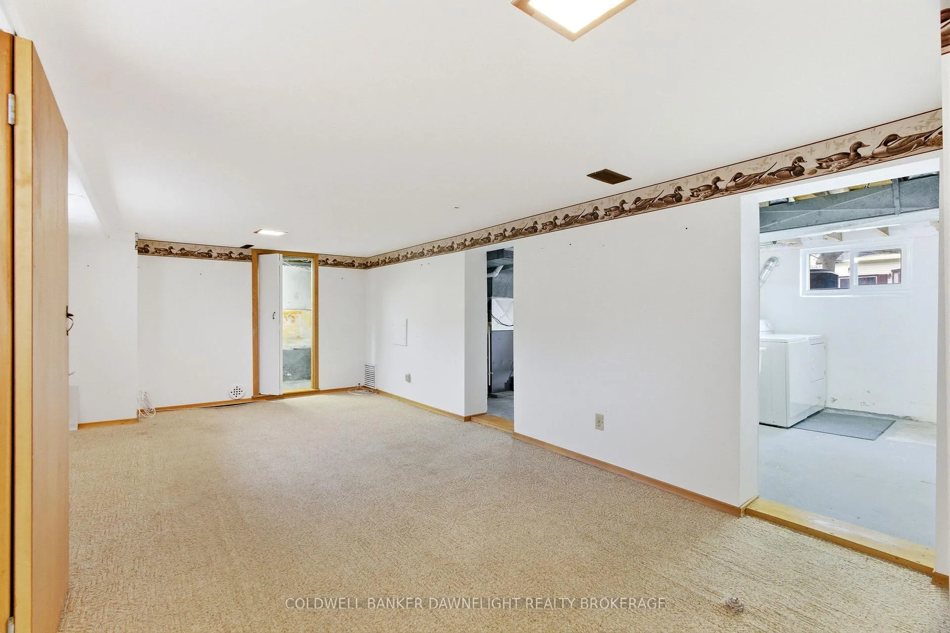 Photo 37 of 484 Carling Street, South Huron, Exeter — HOMEH