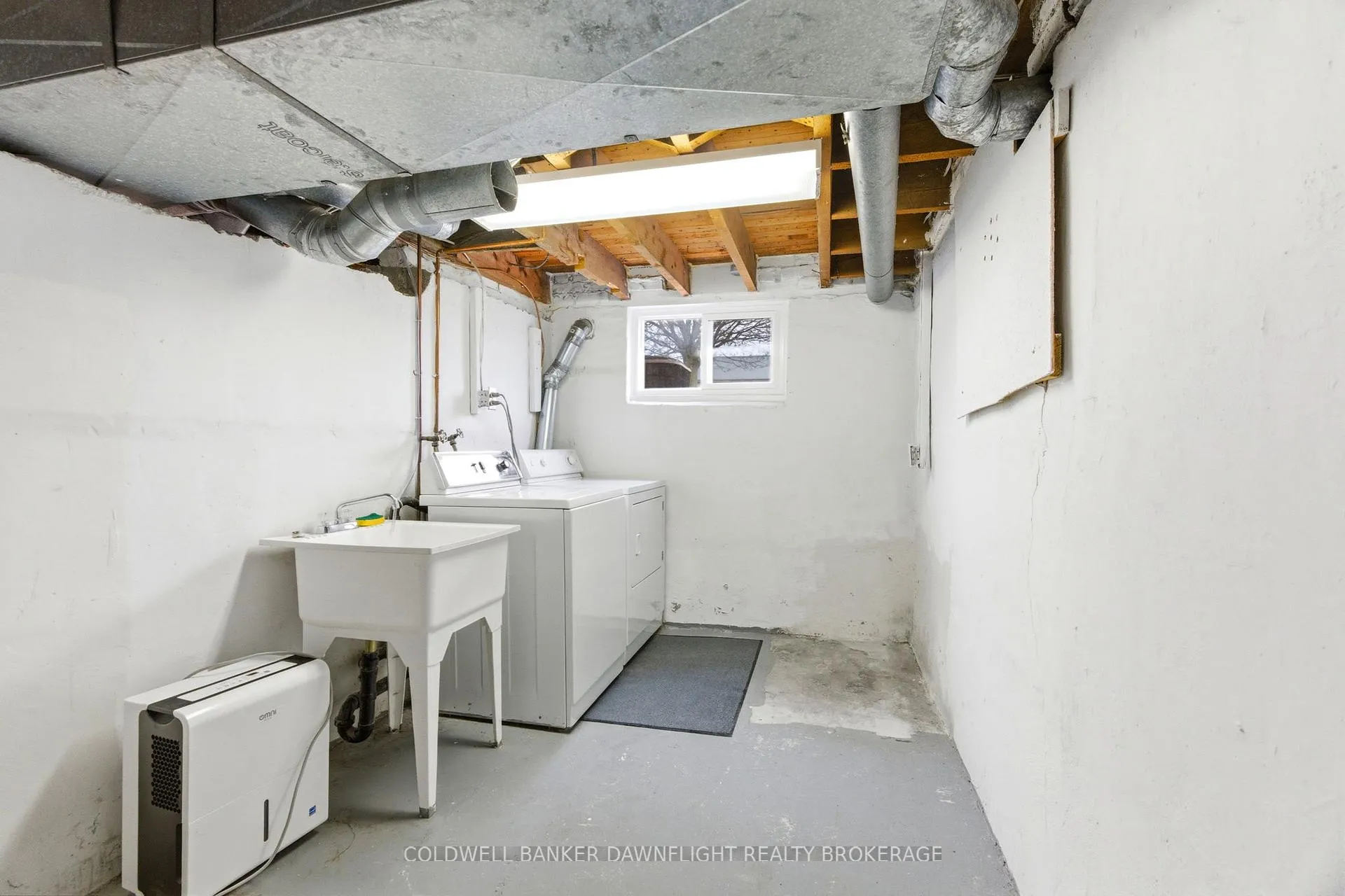 Photo 38 of 484 Carling Street, South Huron, Exeter — HOMEH