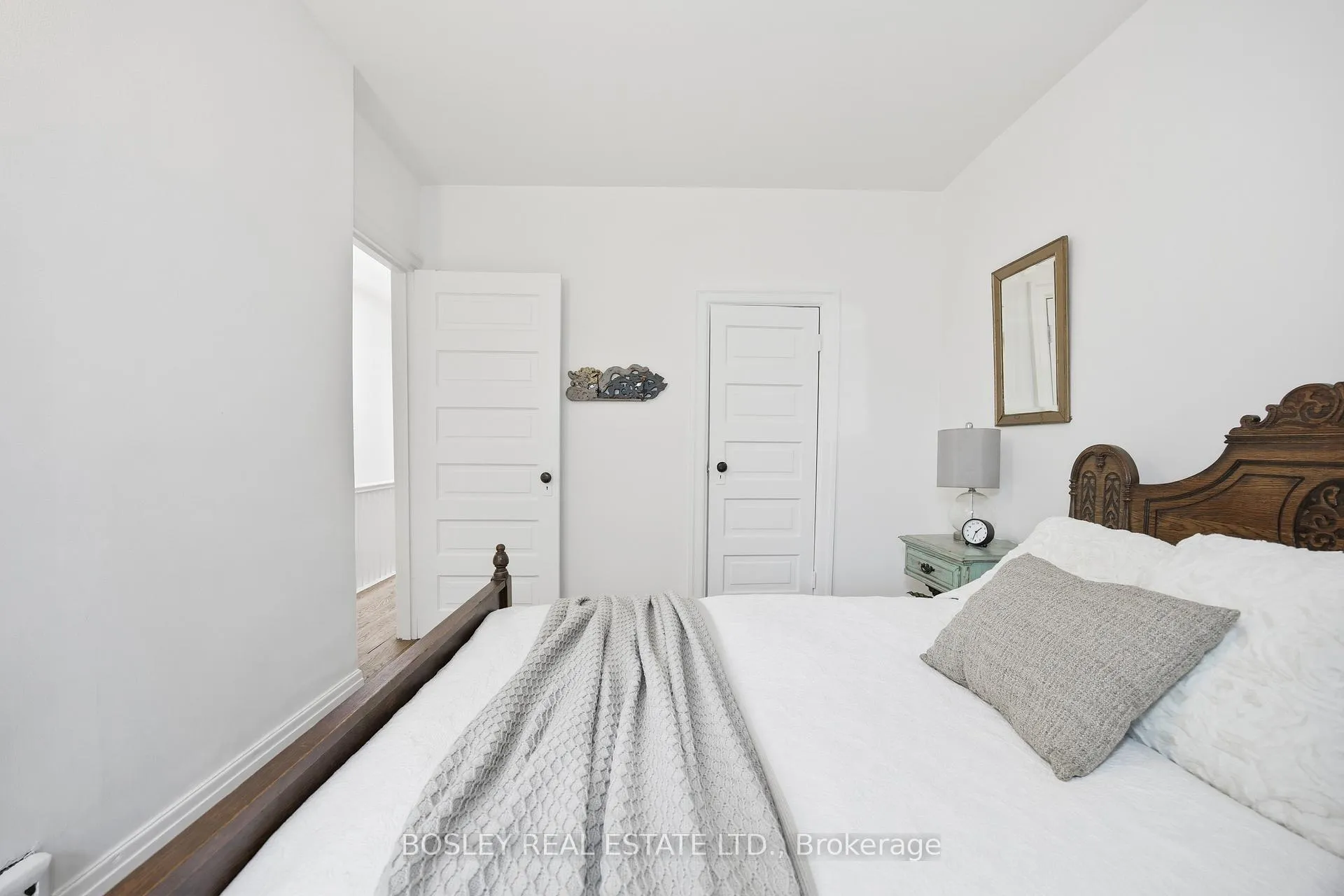 Photo 27 of 52 Fermanagh Avenue, Toronto, Roncesvalles — HOMEH