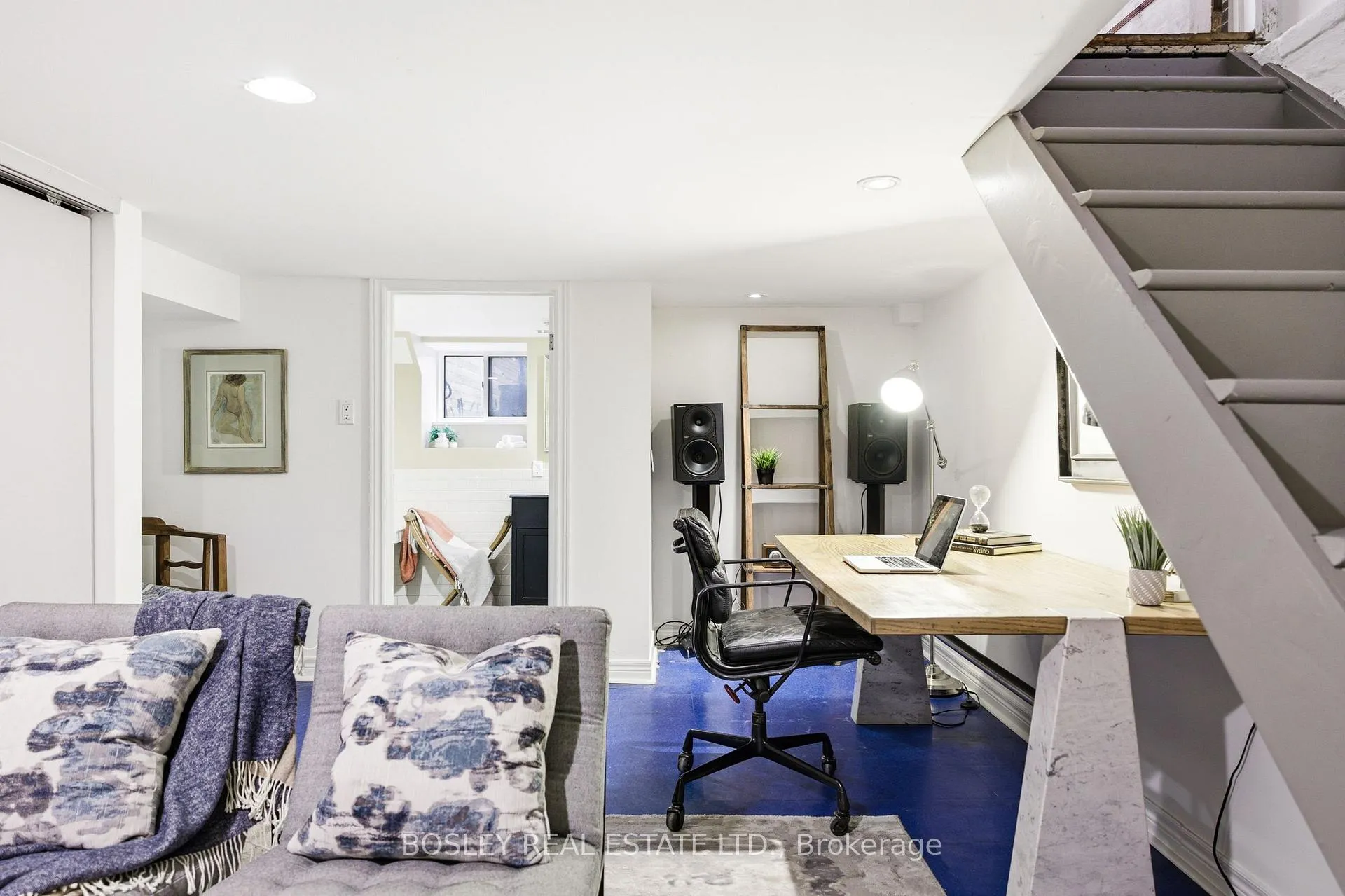 Photo 38 of 52 Fermanagh Avenue, Toronto, Roncesvalles — HOMEH