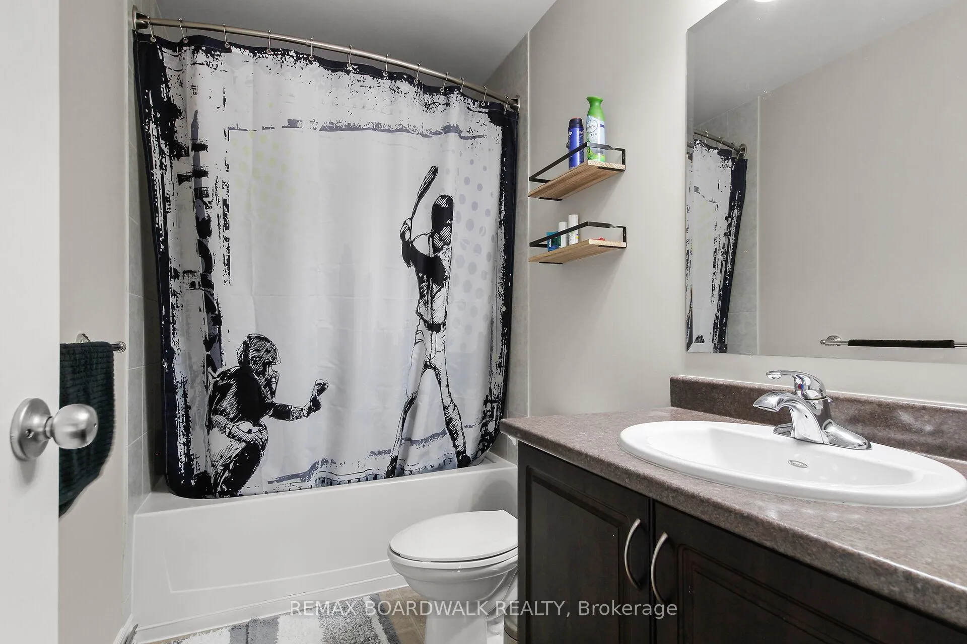 Photo 20 of 249 Garrity Crescent, Ottawa, Barrhaven - Strandherd — HOMEH