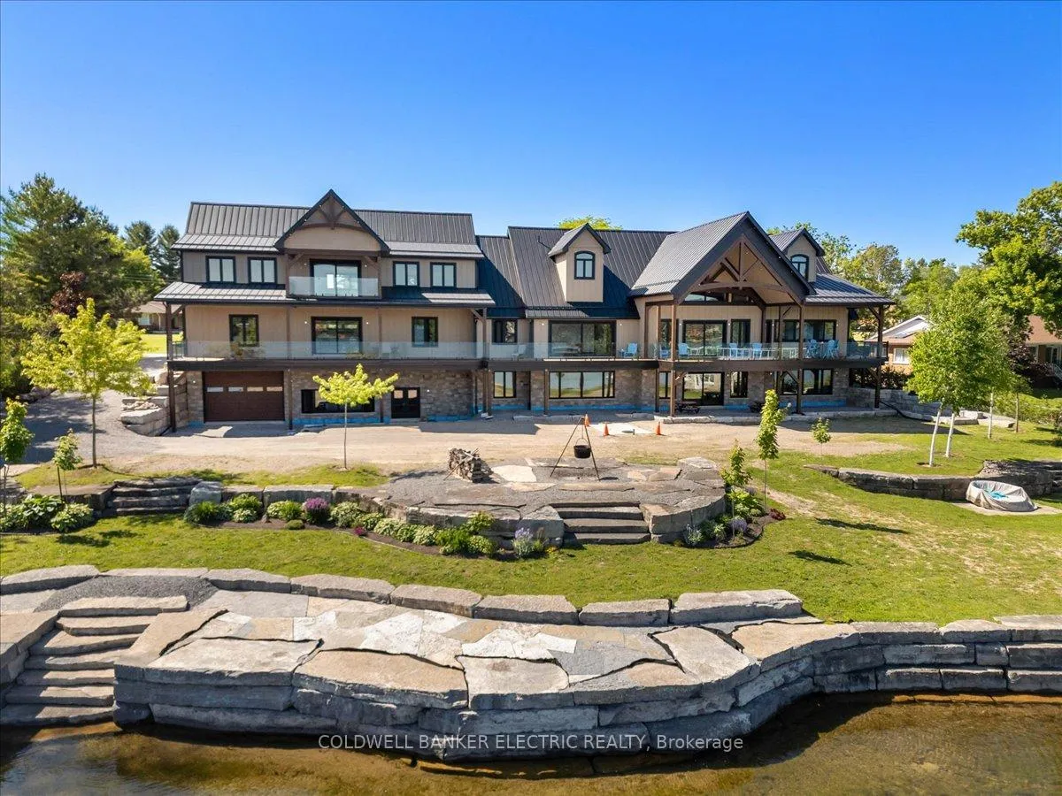Front of 367 Gifford Drive