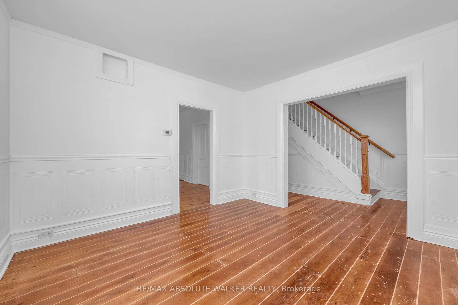 Photo 16 of 297 Park Street E, Prescott — HOMEH