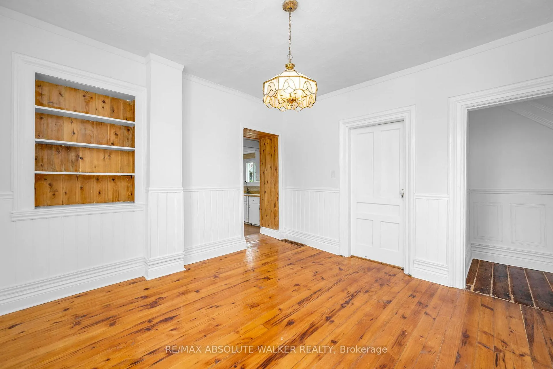 Photo 19 of 297 Park Street E, Prescott — HOMEH