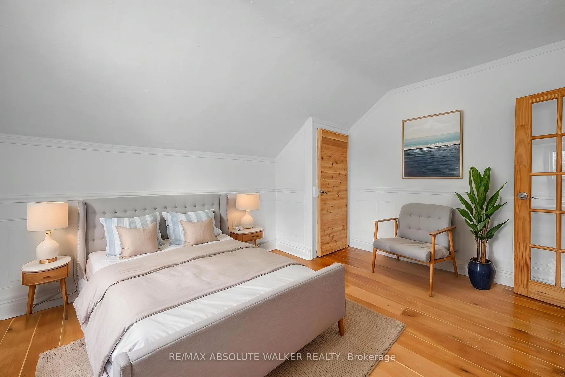 Photo 33 of 297 Park Street E, Prescott — HOMEH