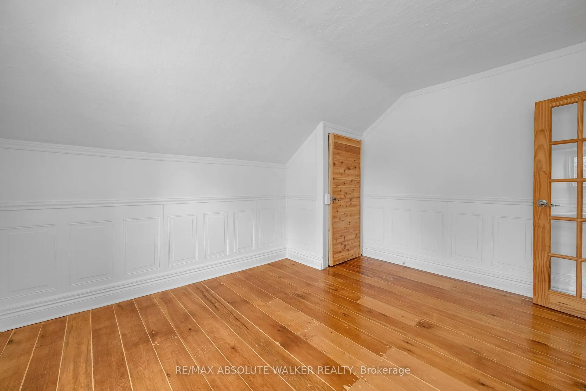 Photo 34 of 297 Park Street E, Prescott — HOMEH
