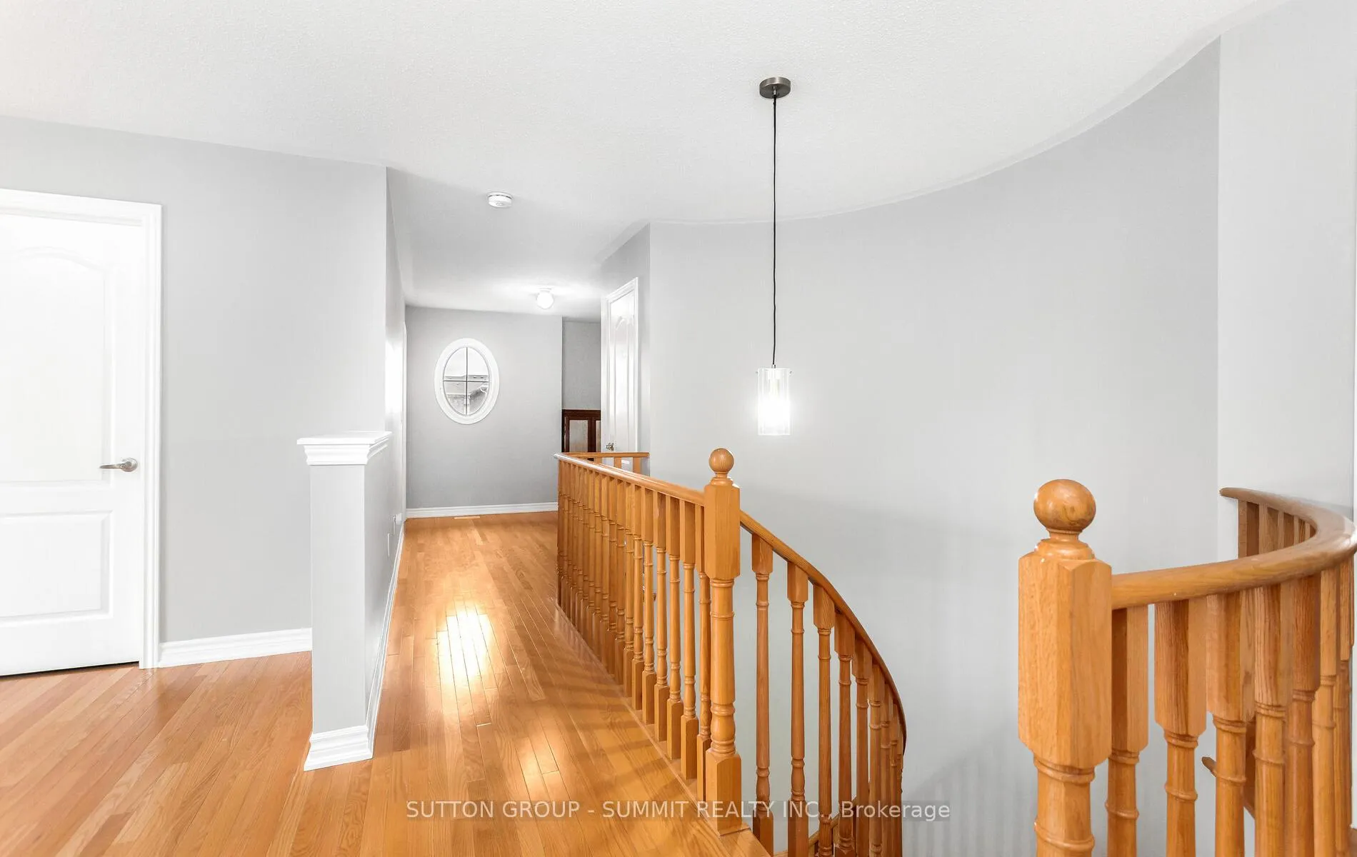 Photo 14 of 10 Elmcrest Drive, Brampton, Credit Valley — HOMEH
