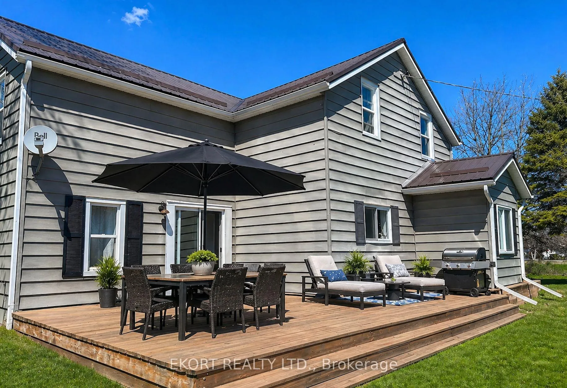 Photo 7 of 86B Herchimer Avenue, Belleville, Belleville Ward — HOMEH